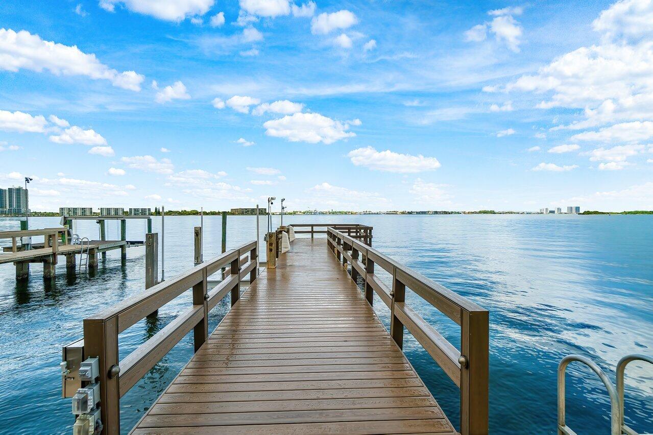 PINE POINT - Residential