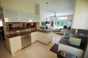 SECTORS 8,9 AND 10 PLAT (BLOCKS 1-10) - Residential