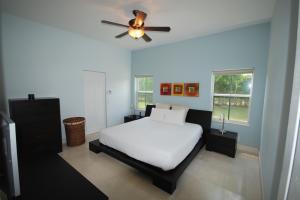 SECTORS 8,9 AND 10 PLAT (BLOCKS 1-10) - Residential