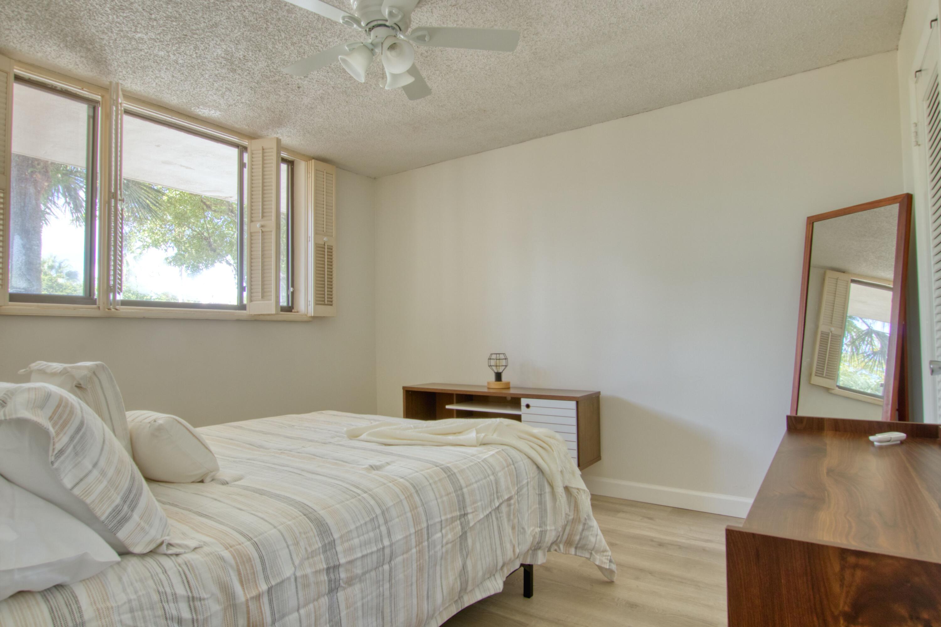 FOUNTAINS OF PALM BEACH CONDO 2 - Residential Lease