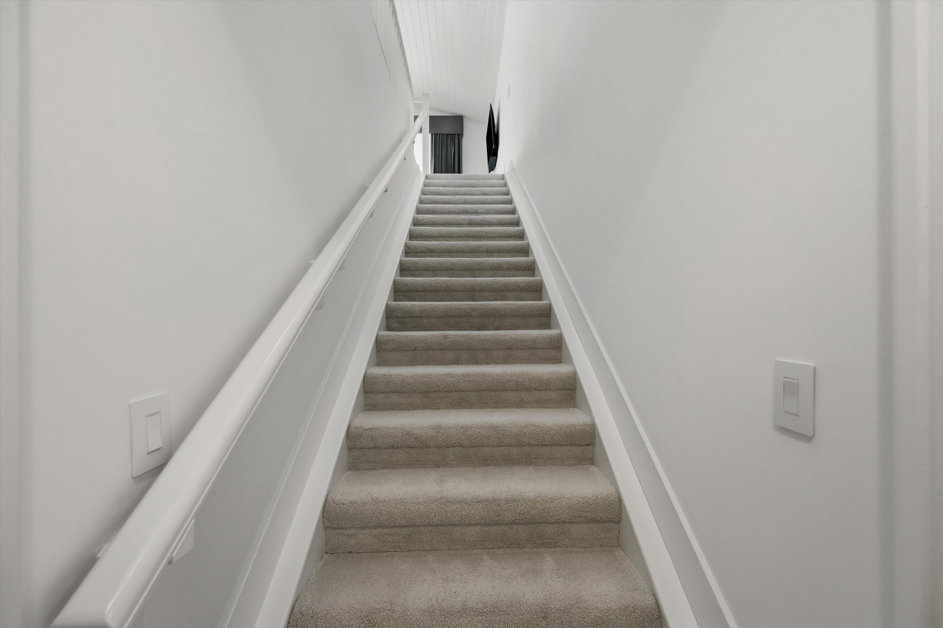 WELLINGTON AERO CLUB OF THE LANDINGS AT WELLINGTON - Residential