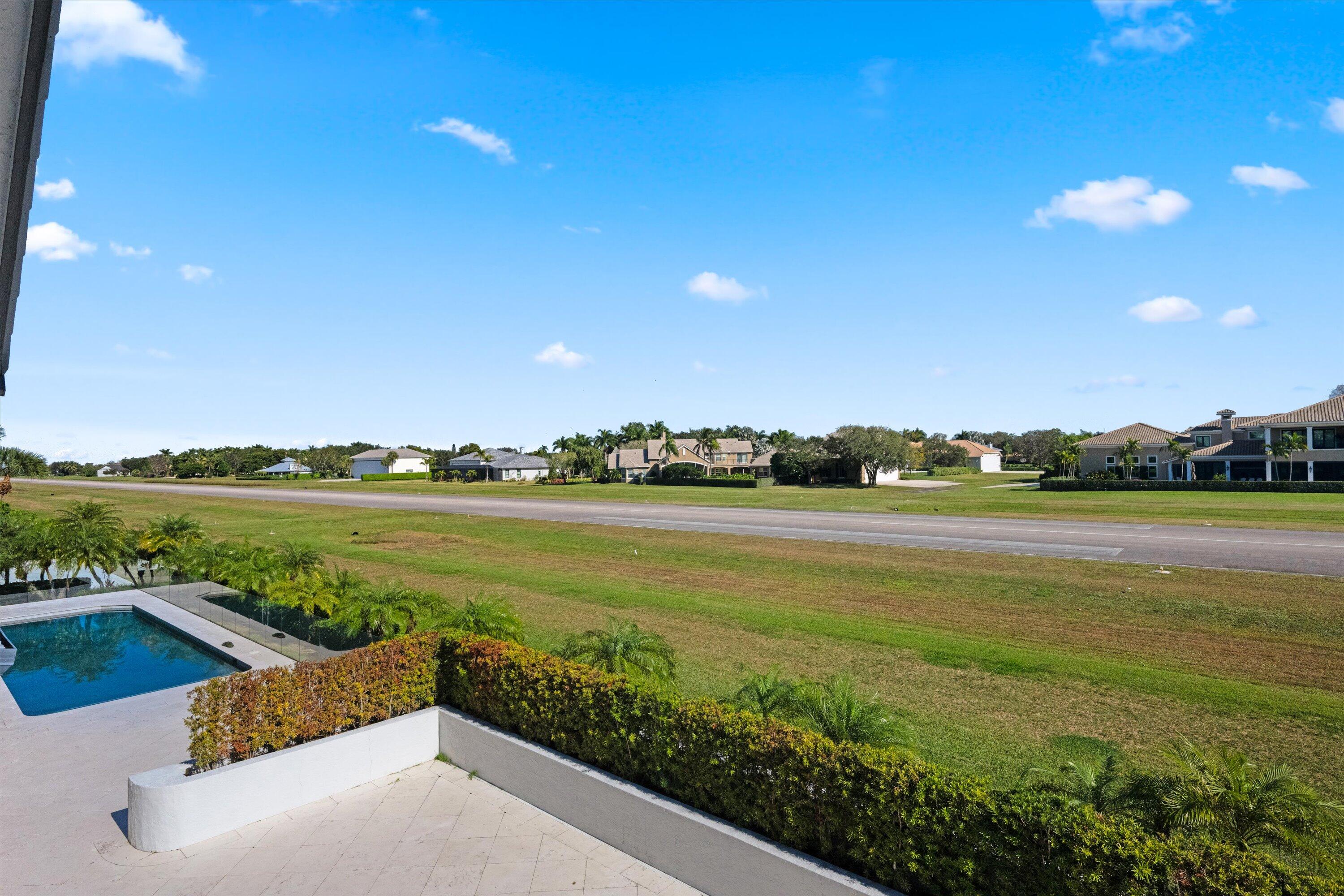 WELLINGTON AERO CLUB OF THE LANDINGS AT WELLINGTON - Residential