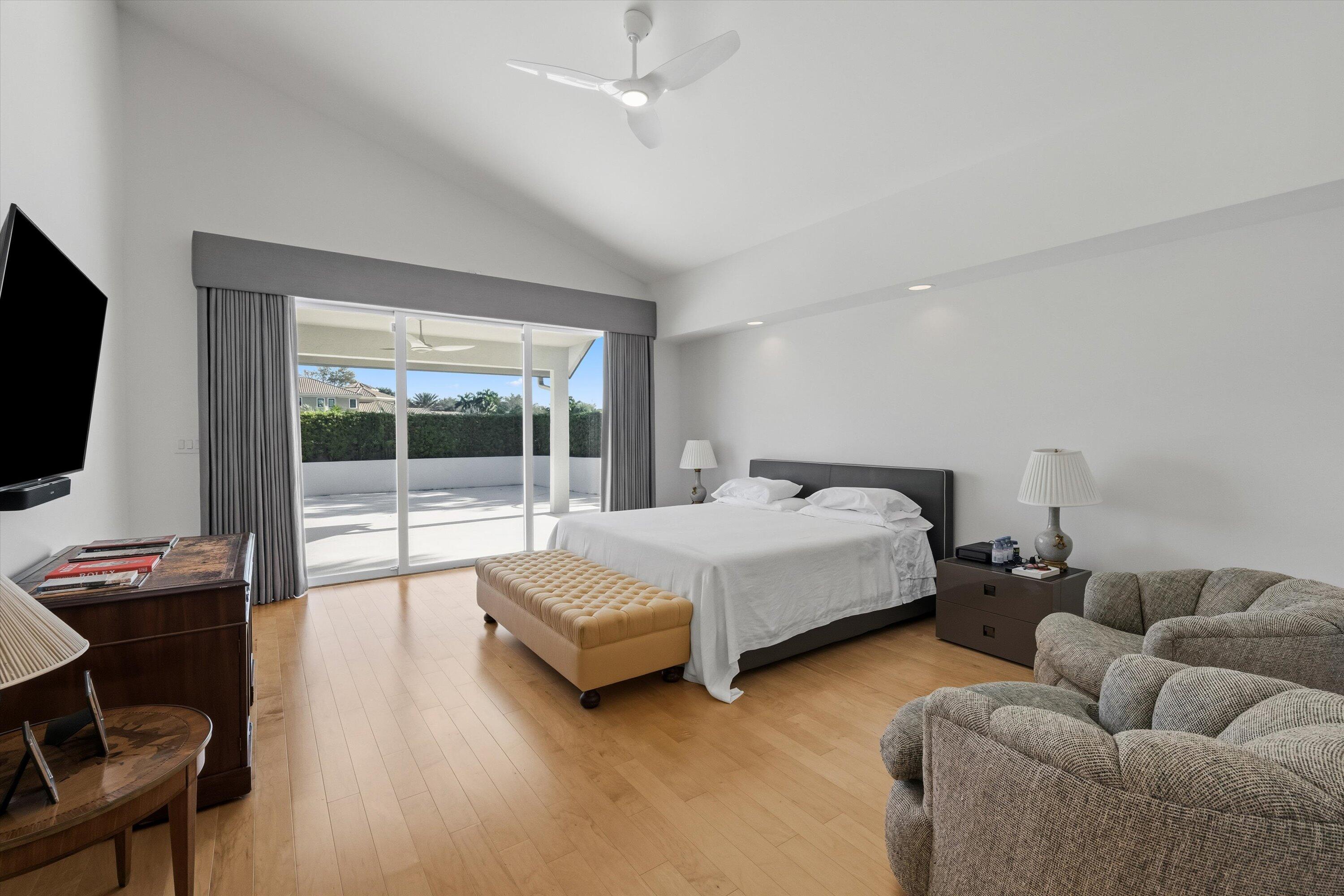 WELLINGTON AERO CLUB OF THE LANDINGS AT WELLINGTON - Residential