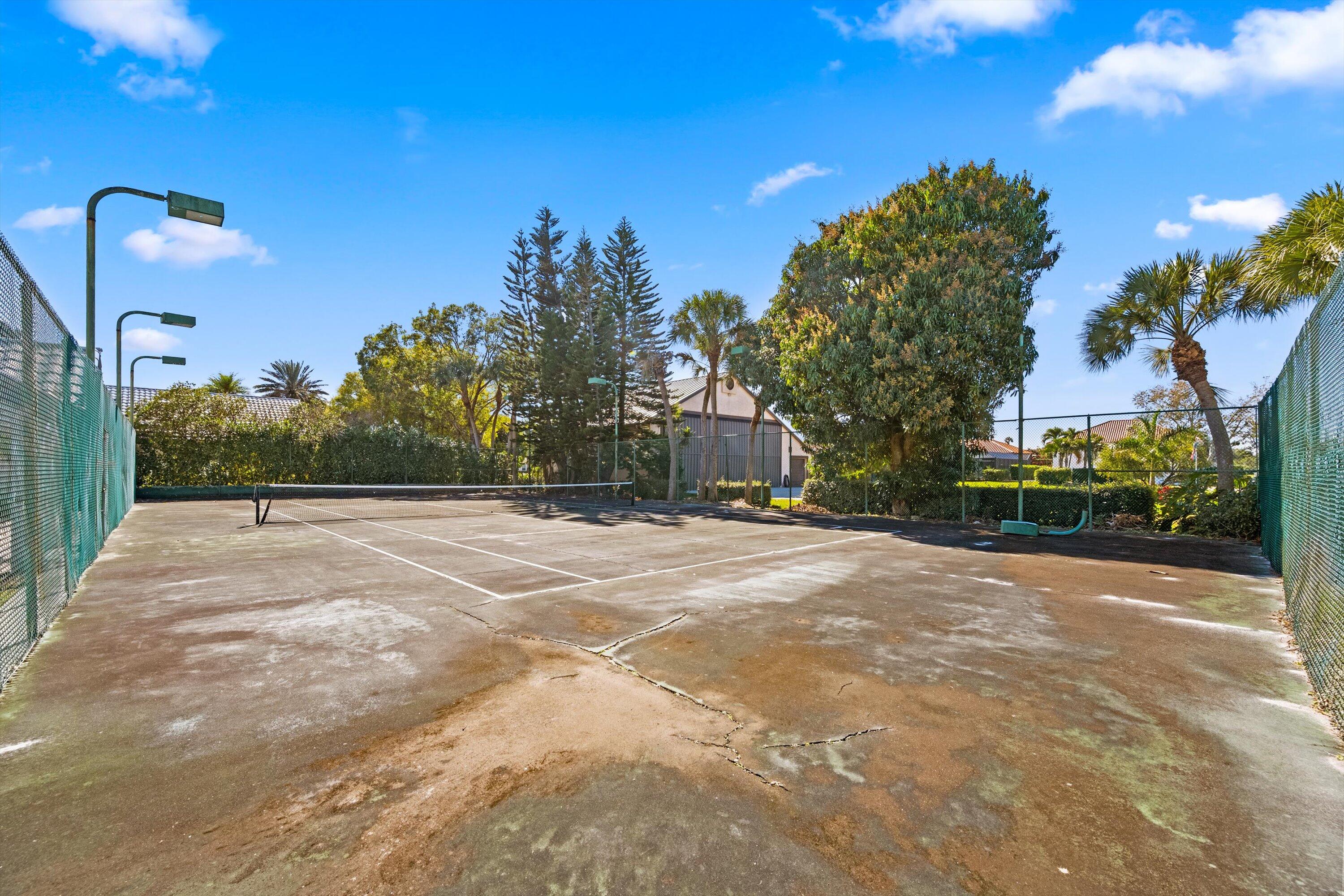 WELLINGTON AERO CLUB OF THE LANDINGS AT WELLINGTON - Residential