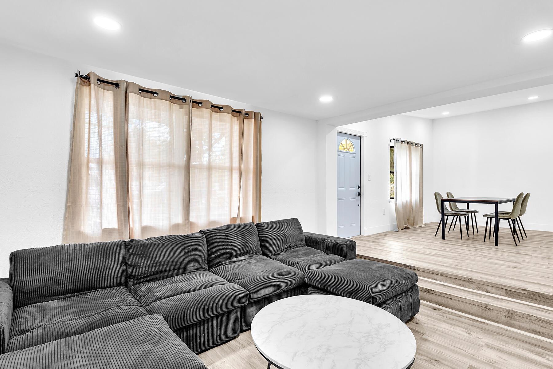 NICHOLS HEIGHTS - Residential