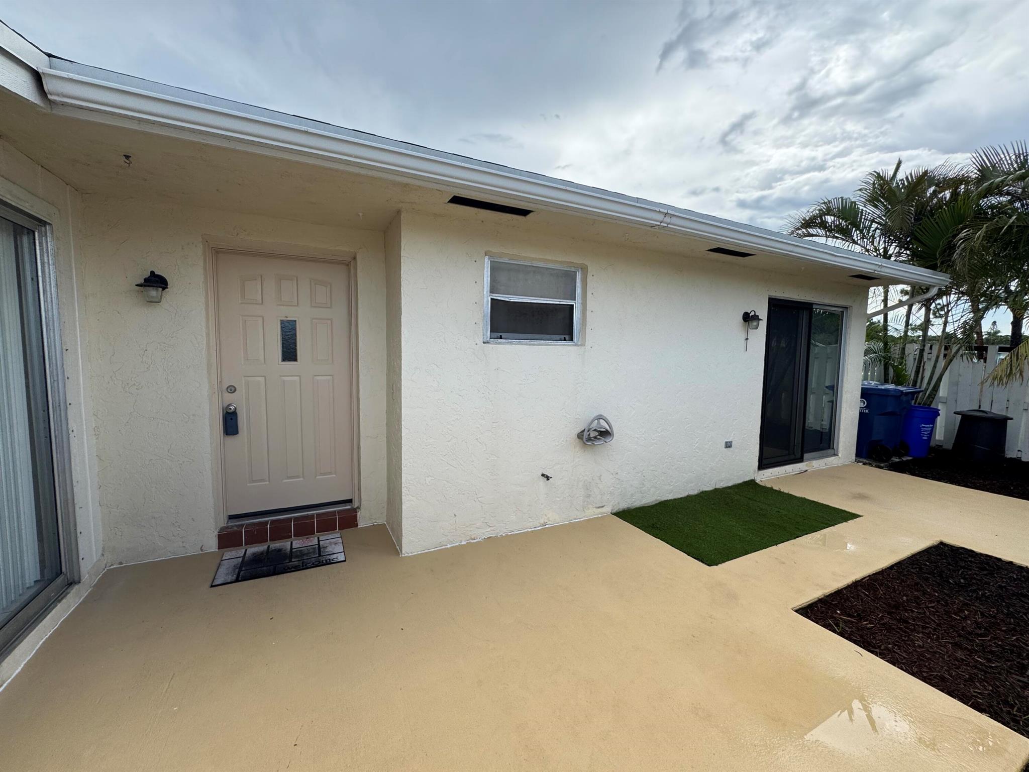 1324 Arapaho Street