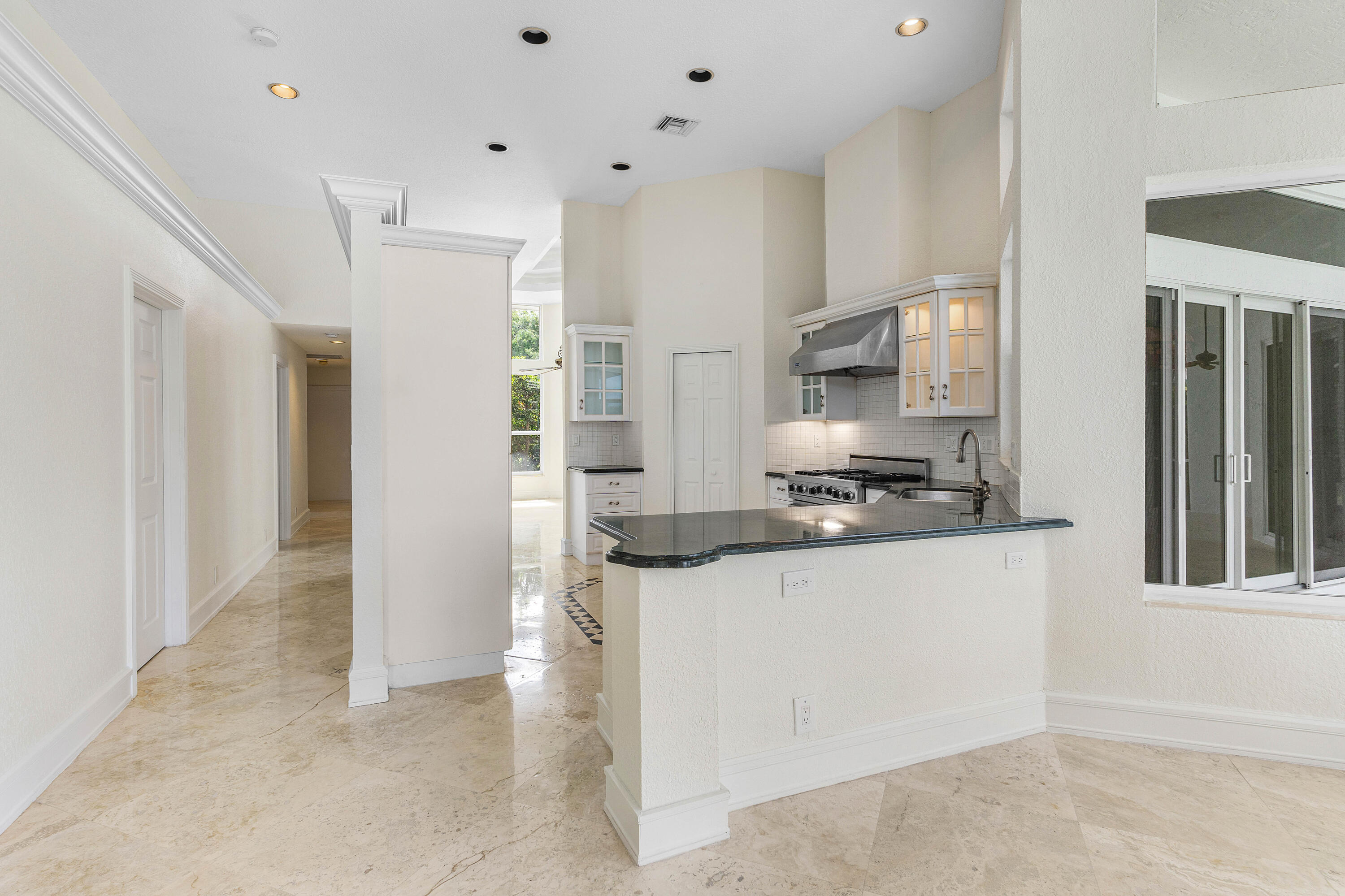 MEADOW RUN - Residential