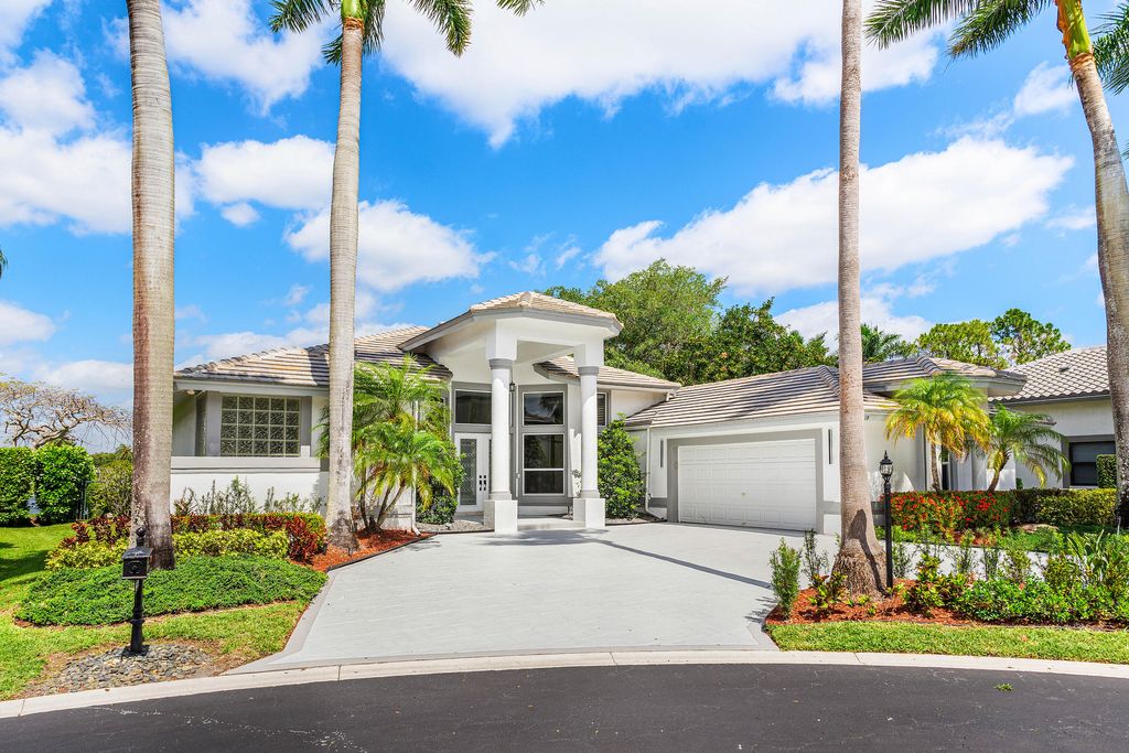 Photo of 6419 NW 99th Drive, Parkland, FL 33076 (MLS # B26019345)