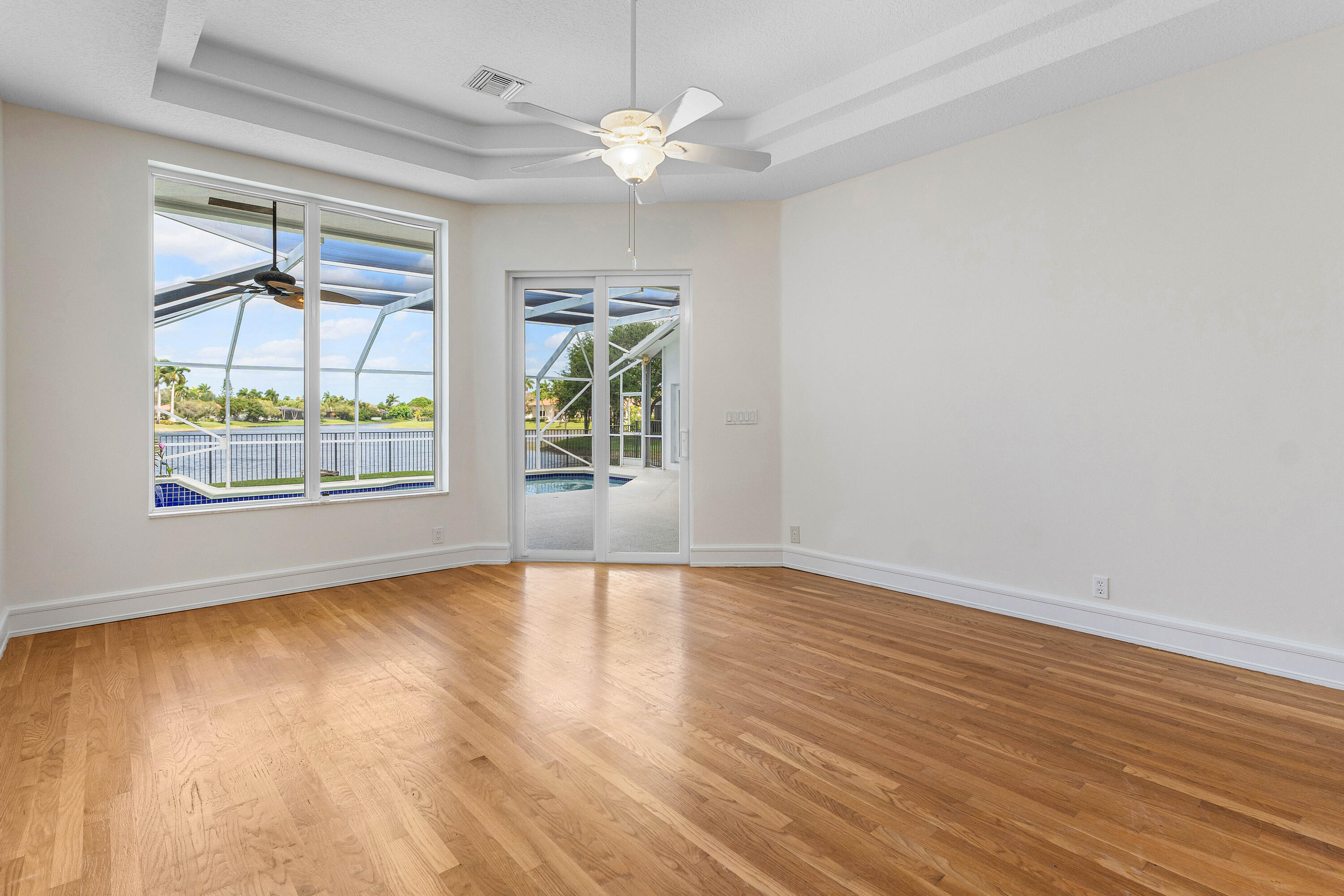 MEADOW RUN - Residential