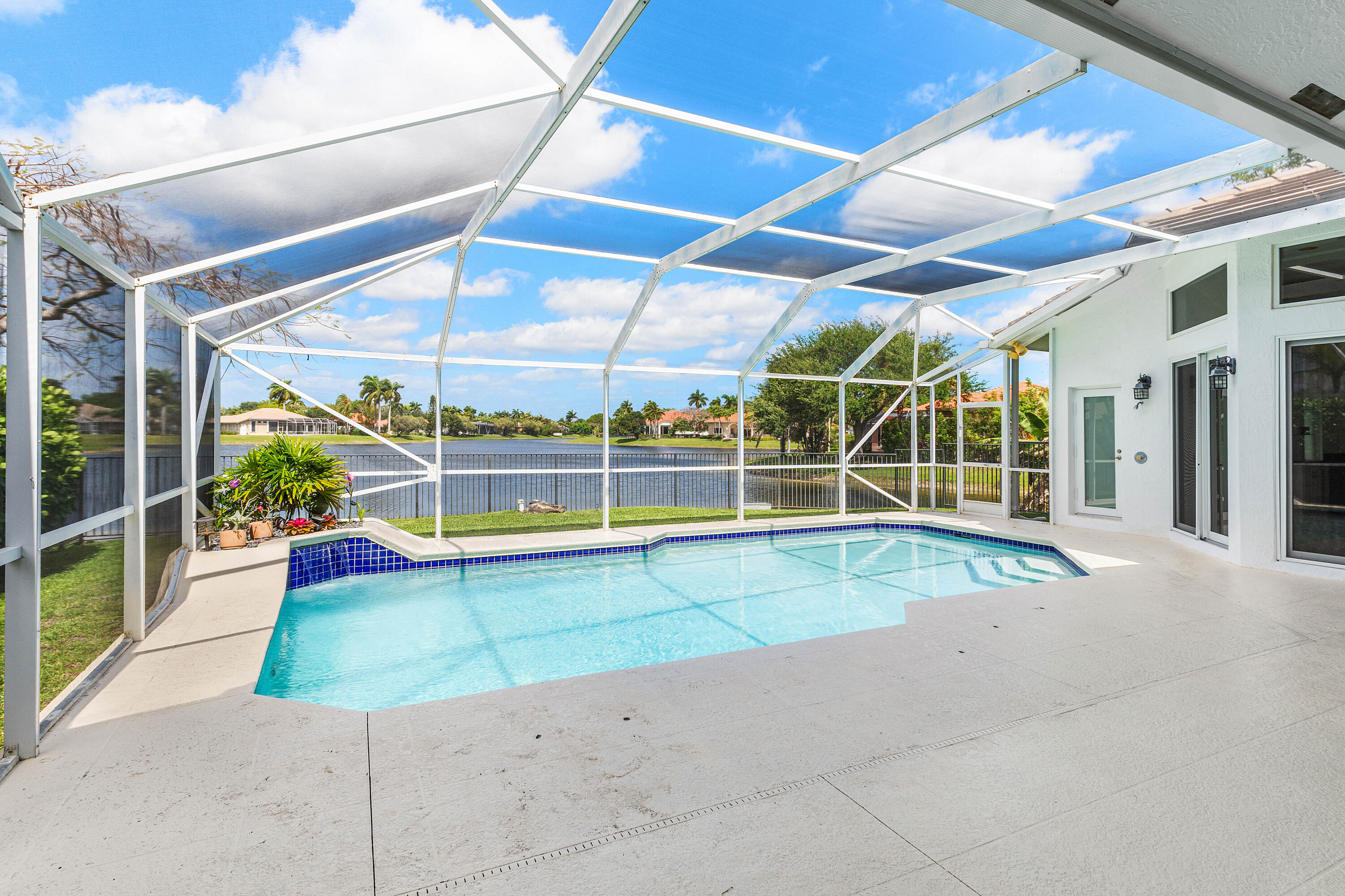 MEADOW RUN - Residential