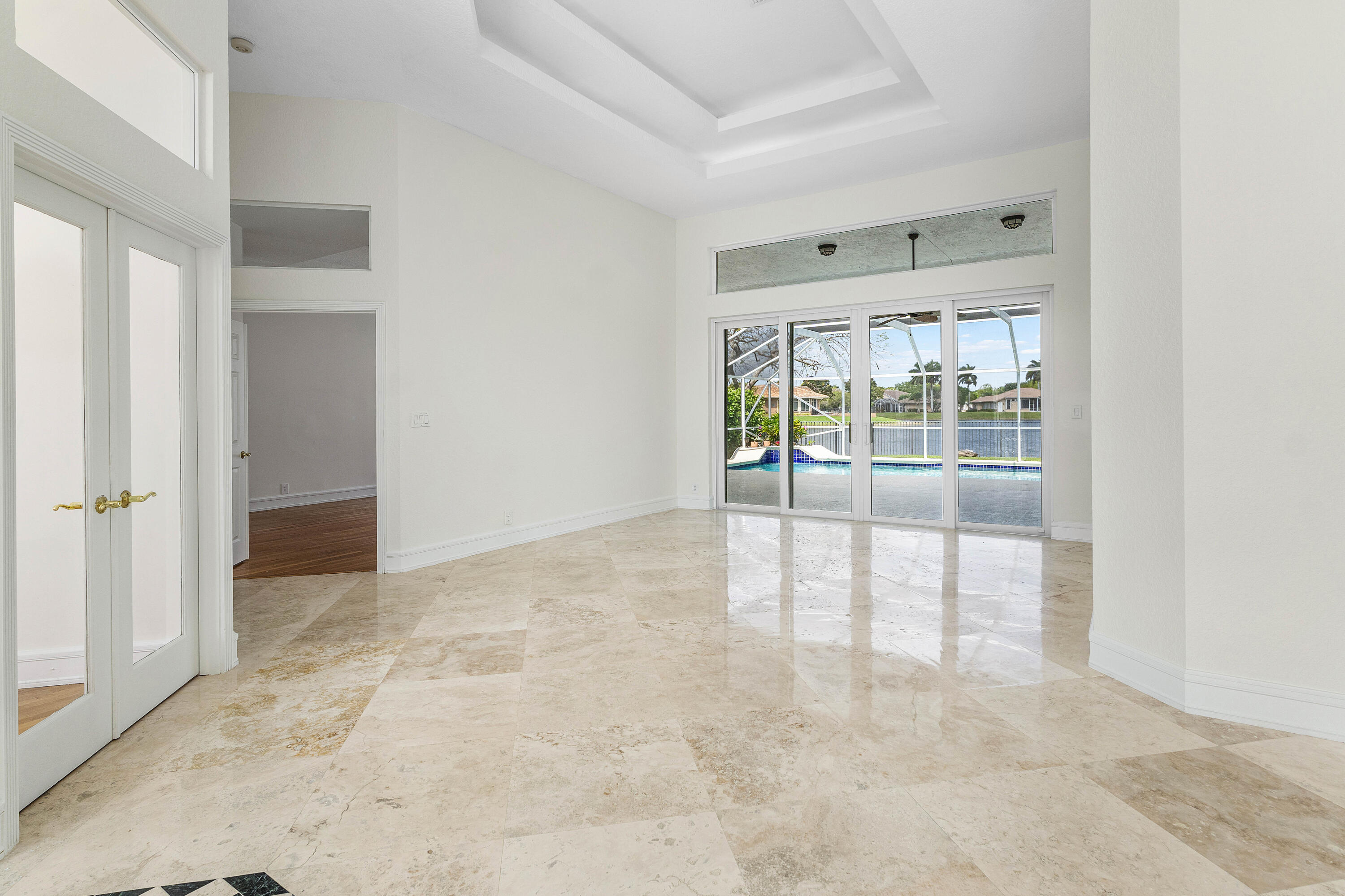 MEADOW RUN - Residential