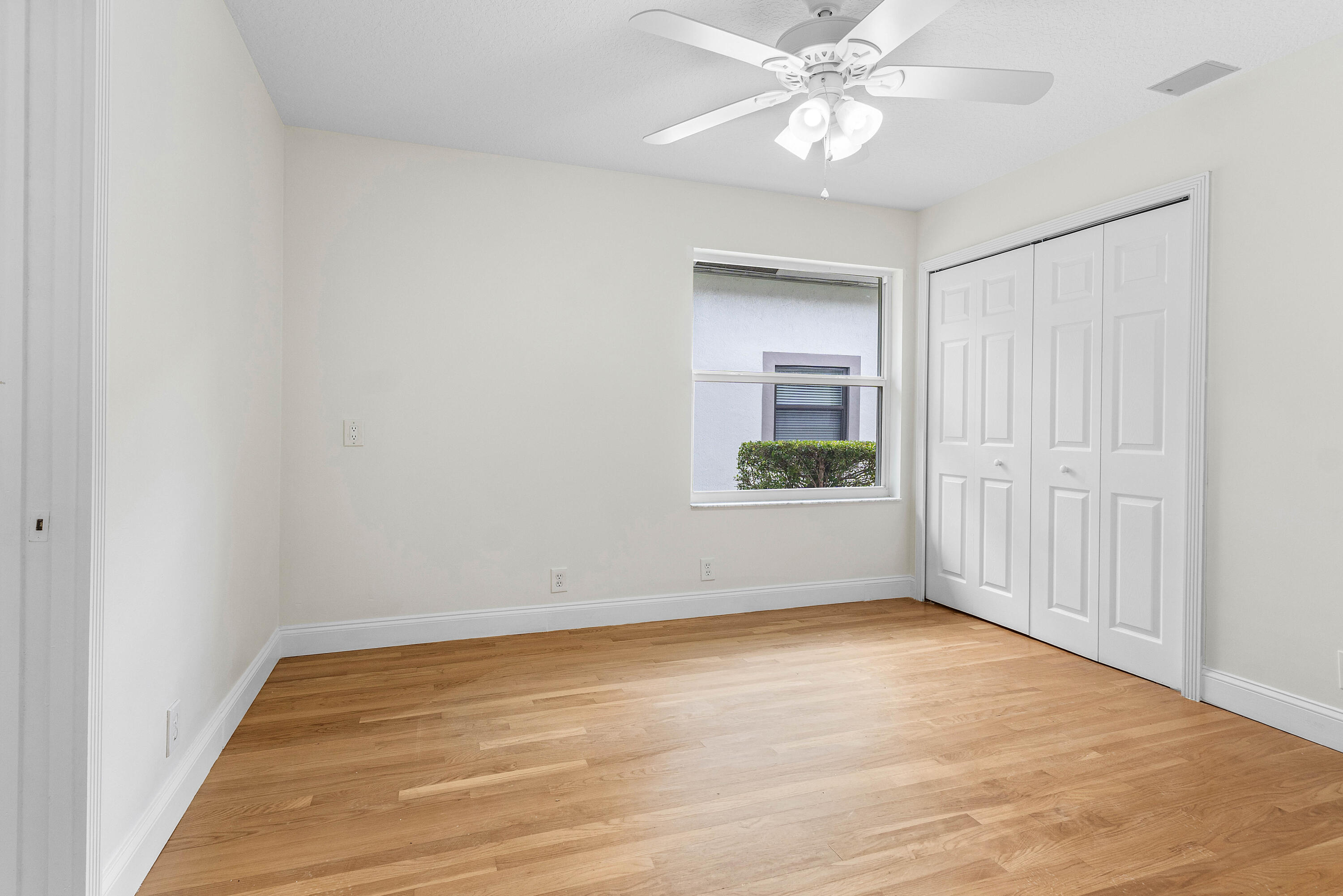 MEADOW RUN - Residential