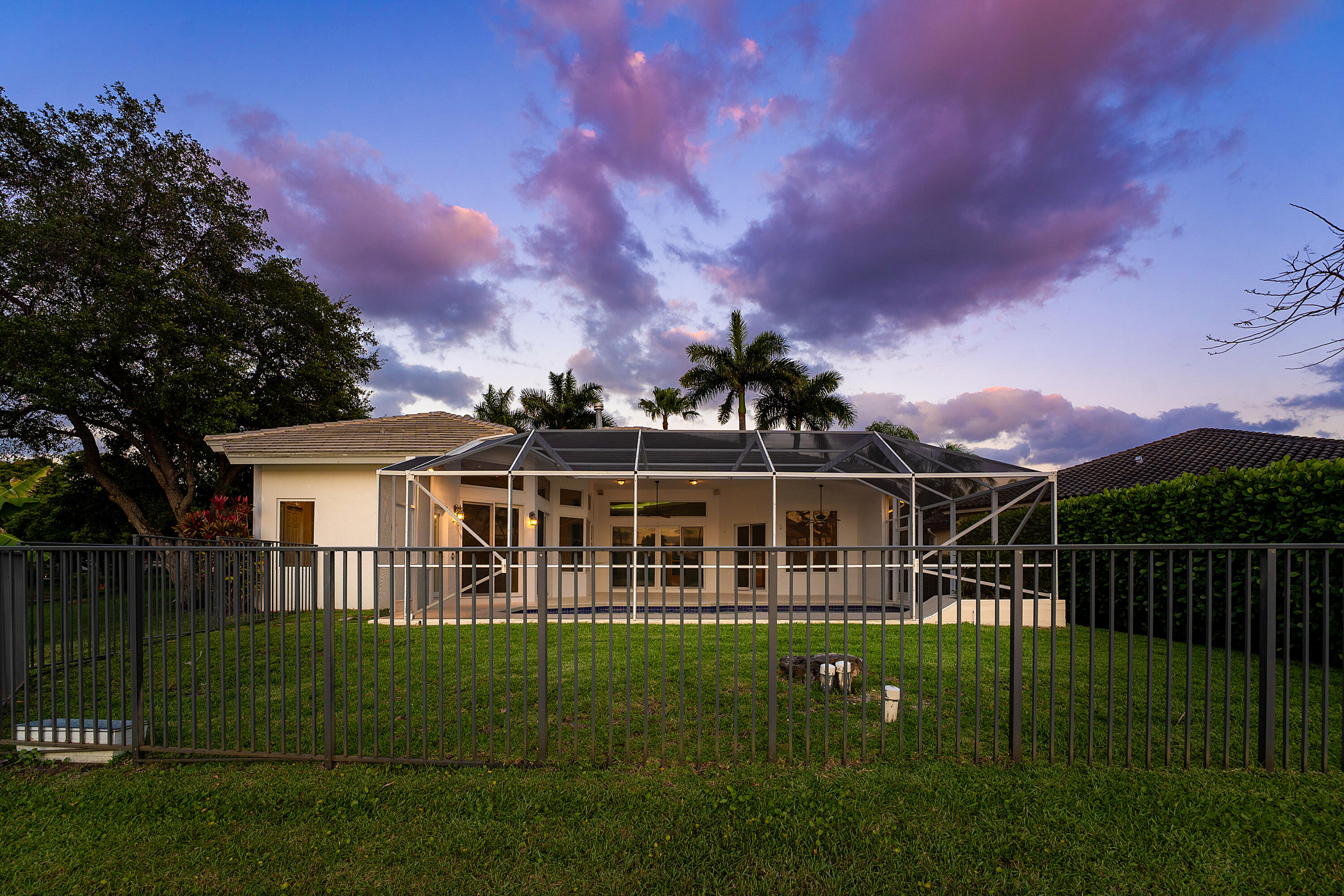 MEADOW RUN - Residential