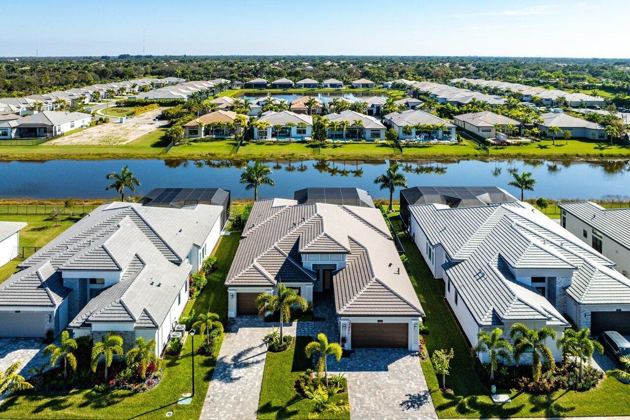 Valencia Grand - Residential