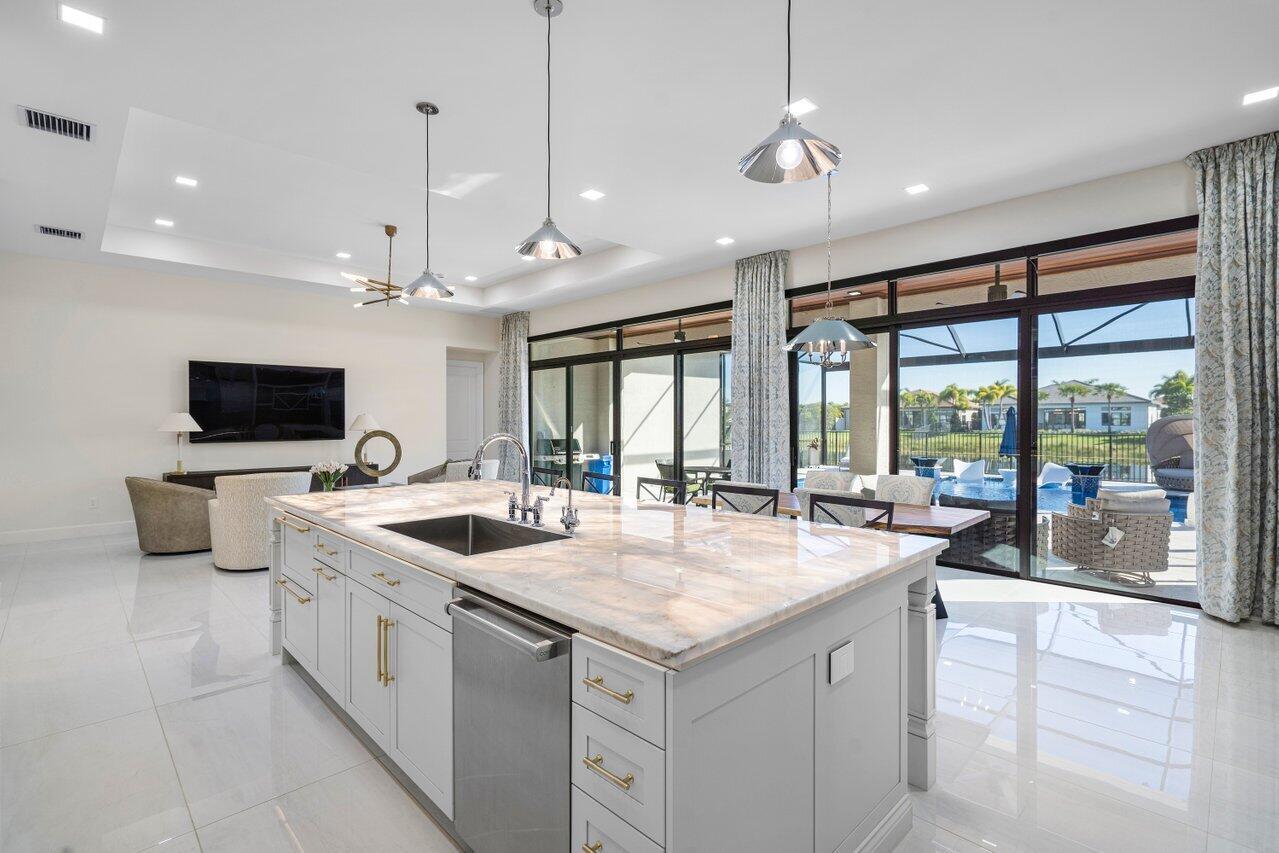 Valencia Grand - Residential