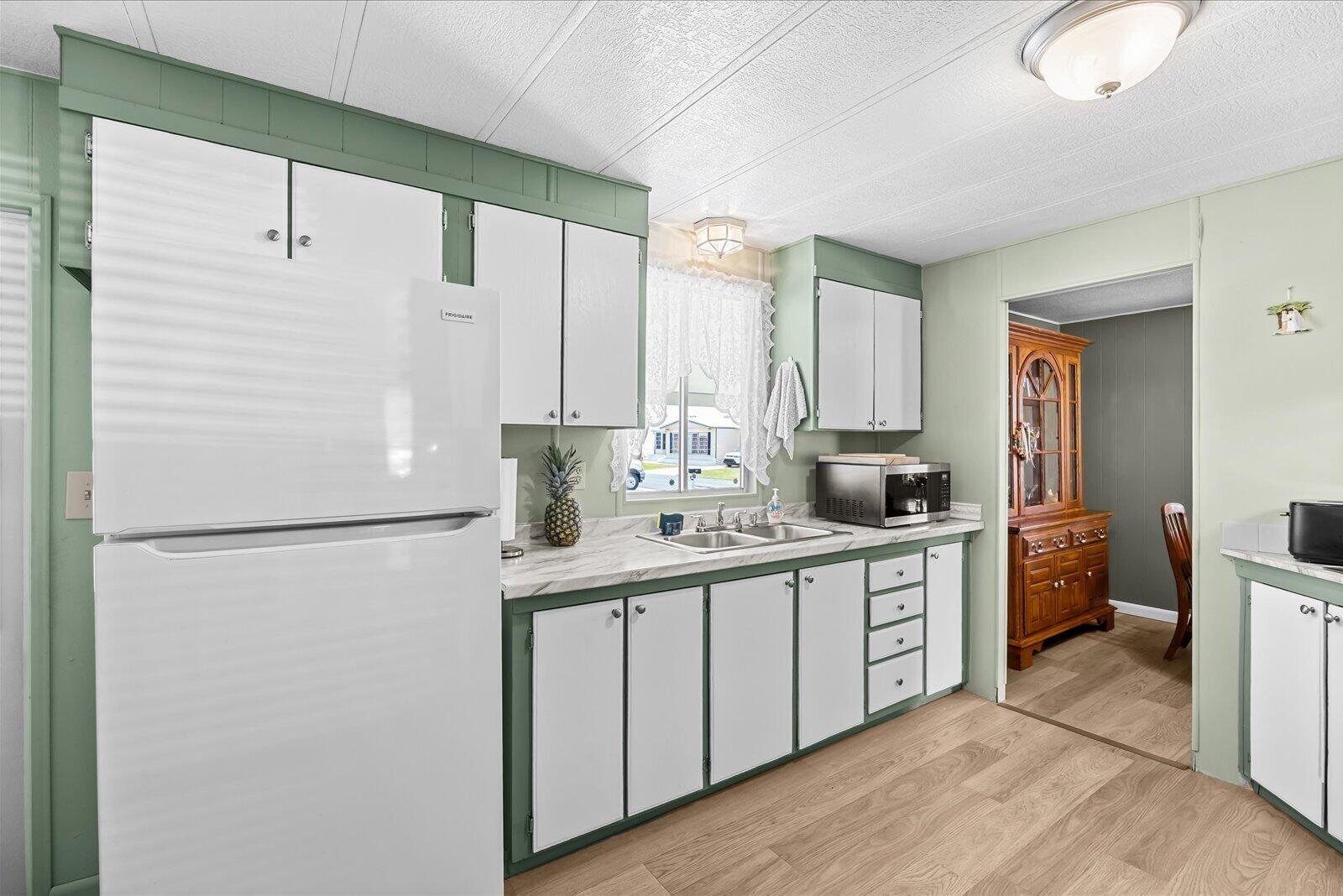 Sandhill Shores - Residential