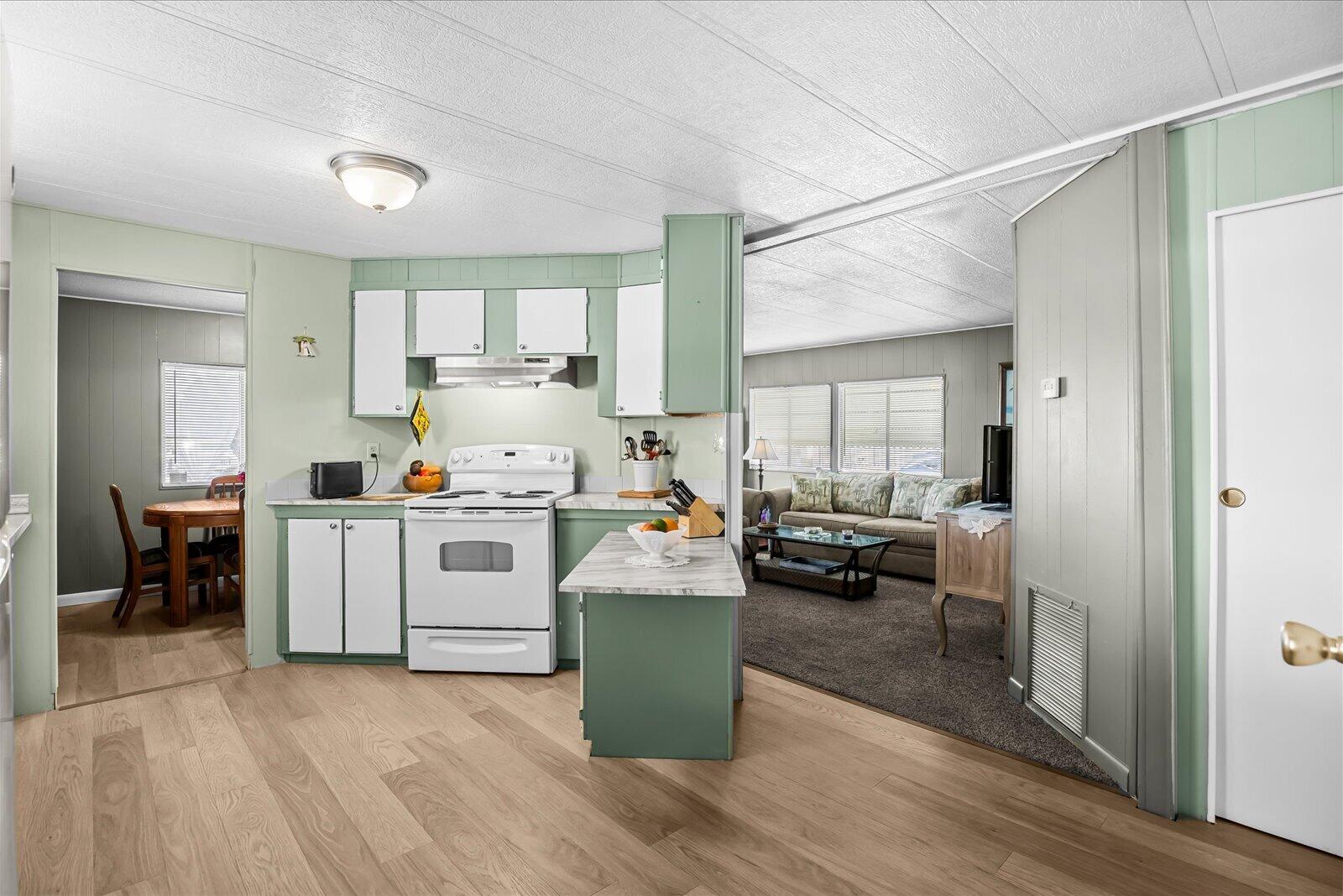 Sandhill Shores - Residential