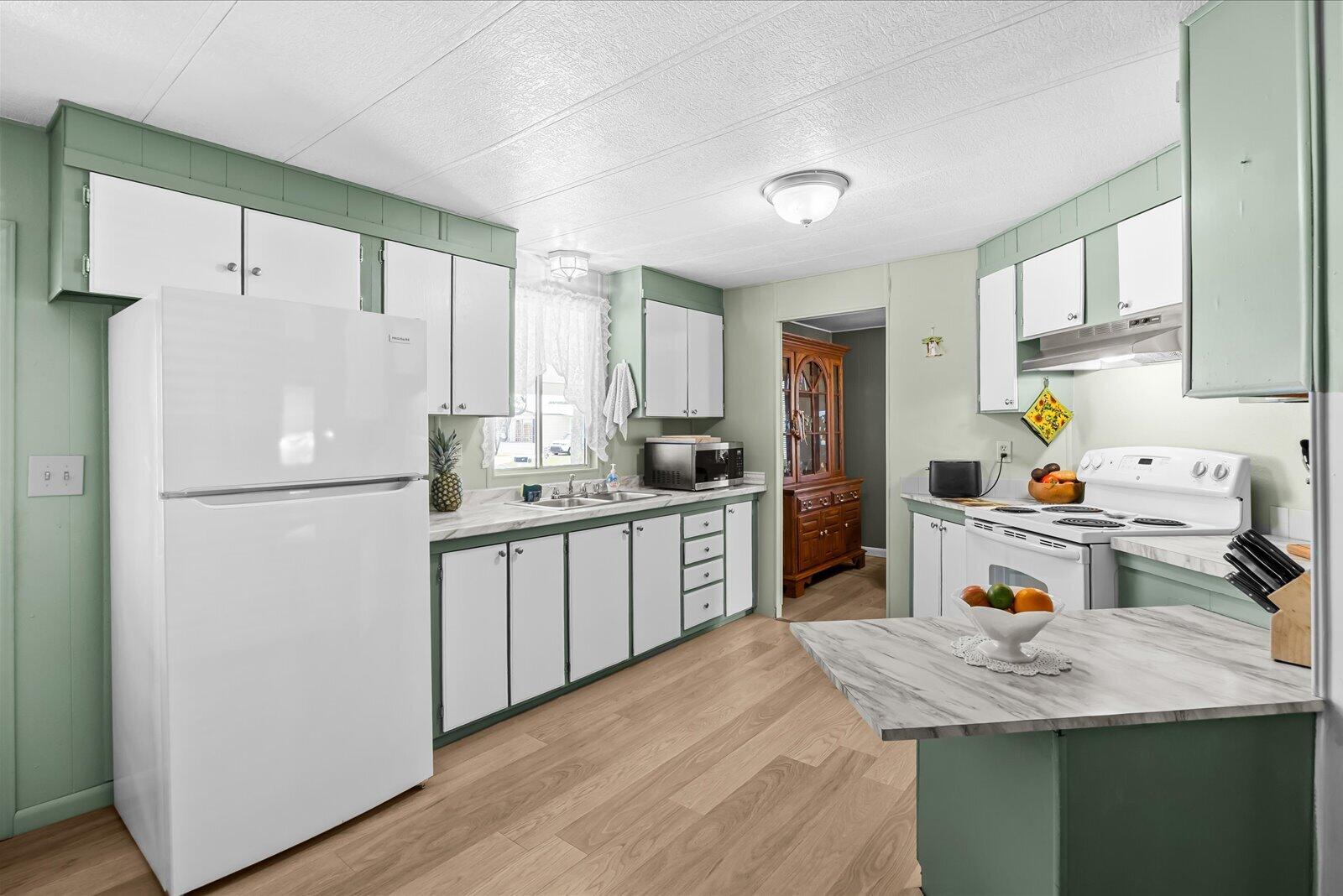 Sandhill Shores - Residential