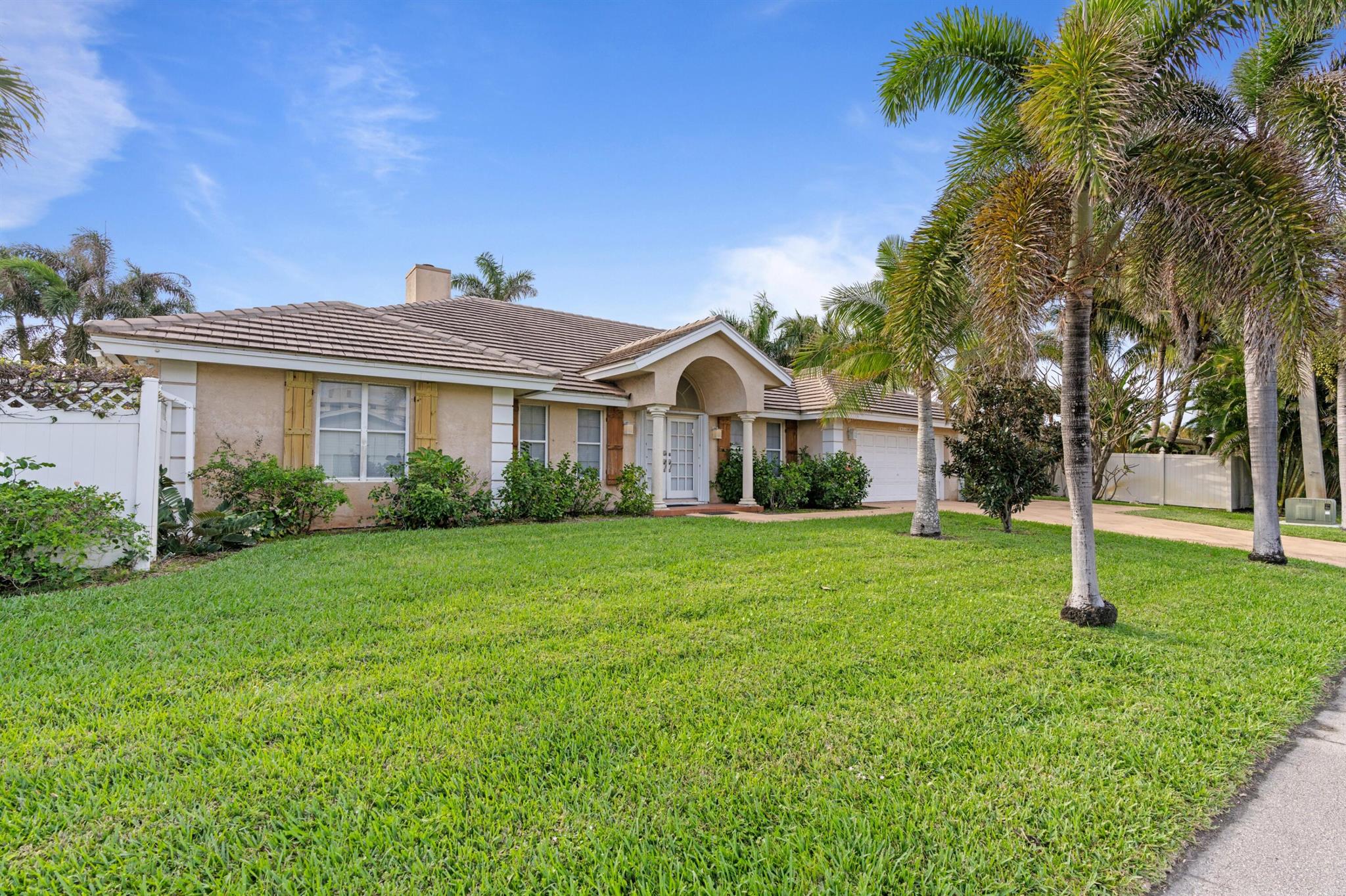 201 Cascade Lane