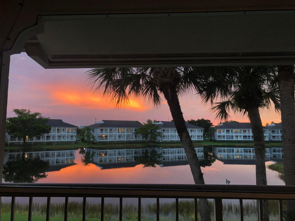 Photo of 216 Cypress Point Drive, Palm Beach Gardens, FL 33418 (MLS # R10990865)