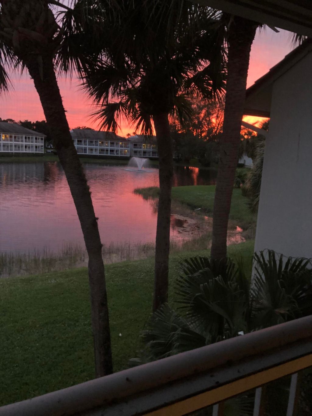 Photo of 216 Cypress Point Drive, Palm Beach Gardens, FL 33418 (MLS # R10990865)