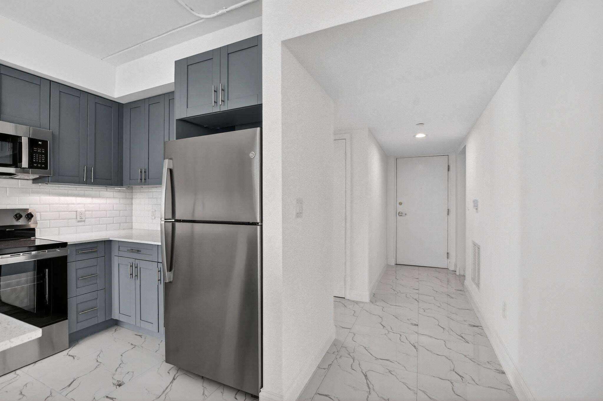 BOCA VILLA APTS - Residential Lease