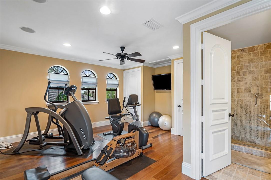 Riviera 6-17 B - Residential