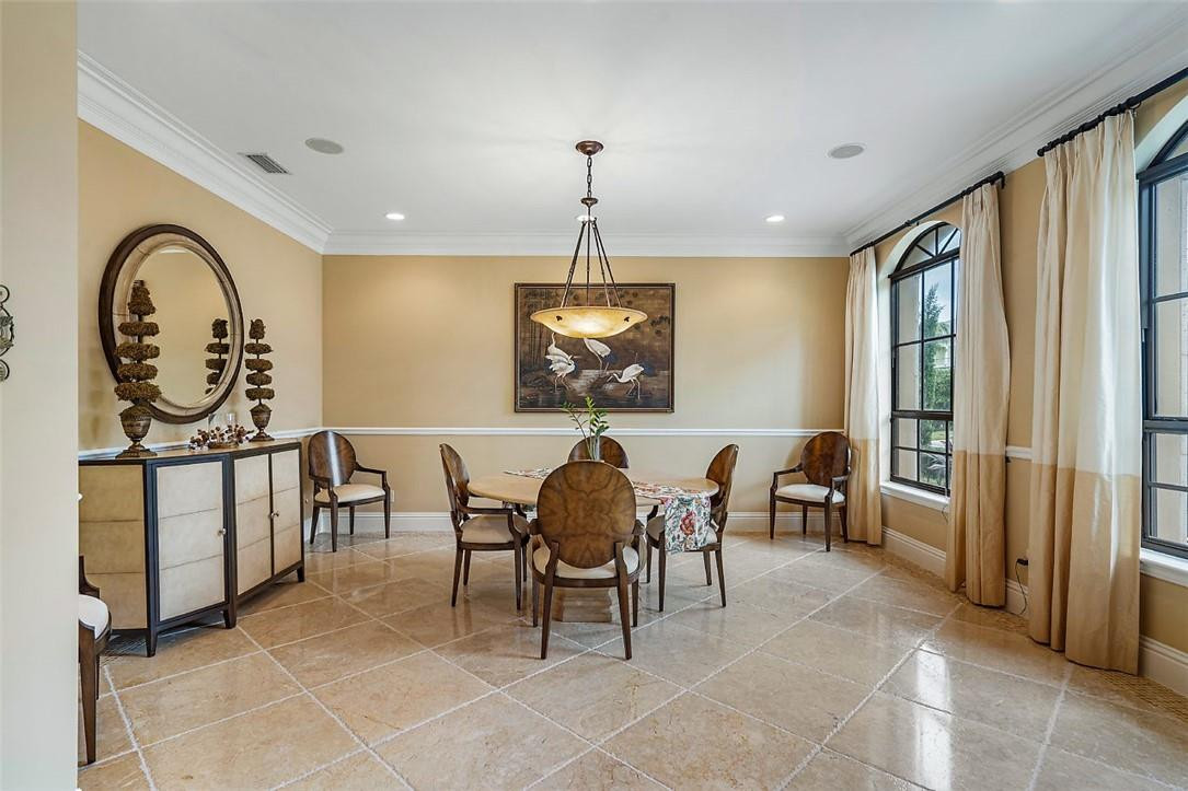 Riviera 6-17 B - Residential