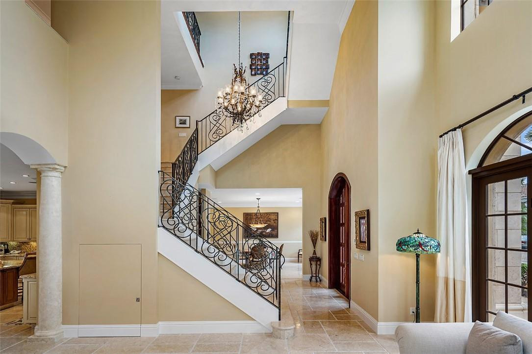 Riviera 6-17 B - Residential