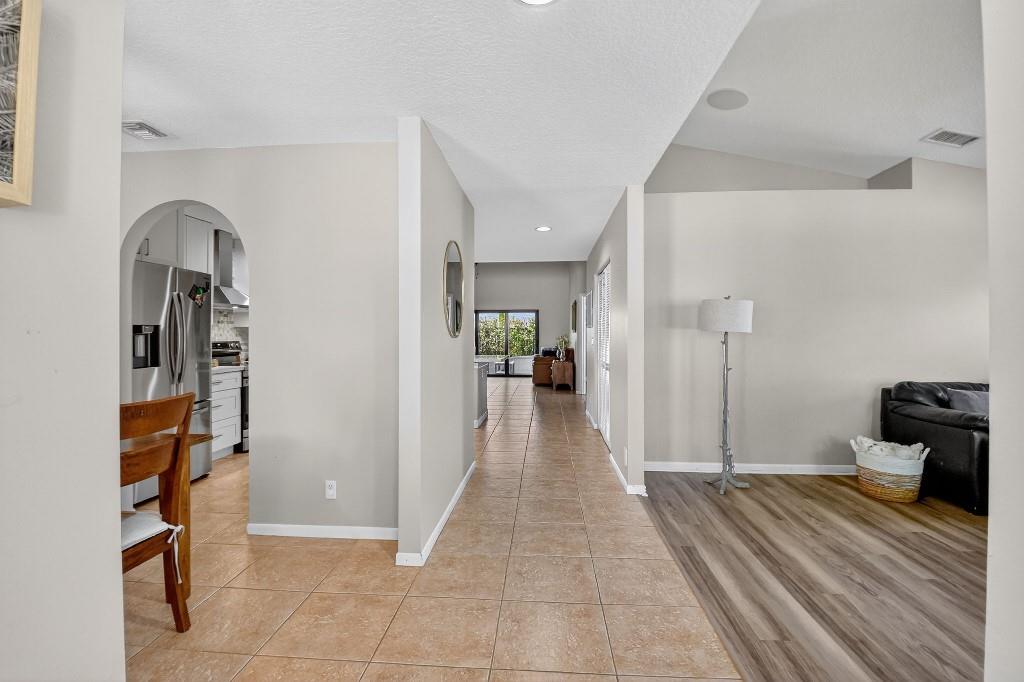7549 Chicora Ct