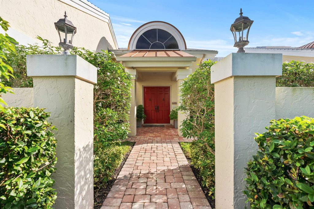 Photo of 4401 Captains Way, Jupiter, FL 33477 (MLS # R10933116)