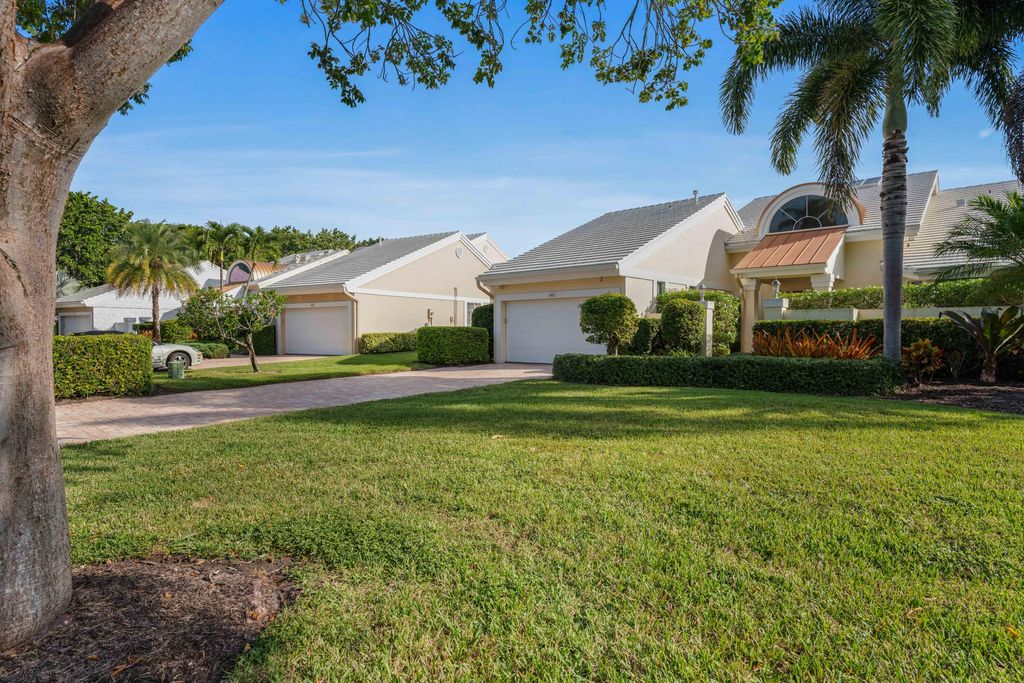Photo of 4401 Captains Way, Jupiter, FL 33477 (MLS # R10933116)