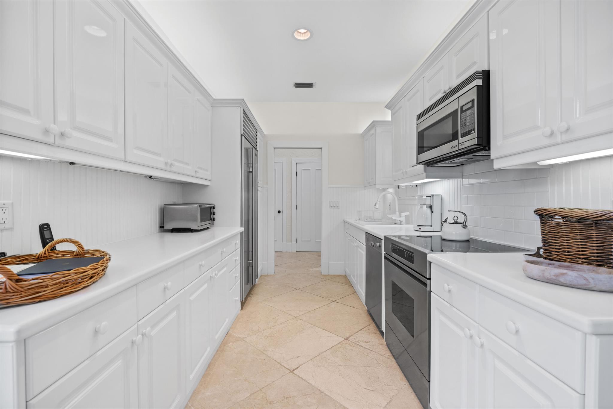 Admirals Cove - Residential