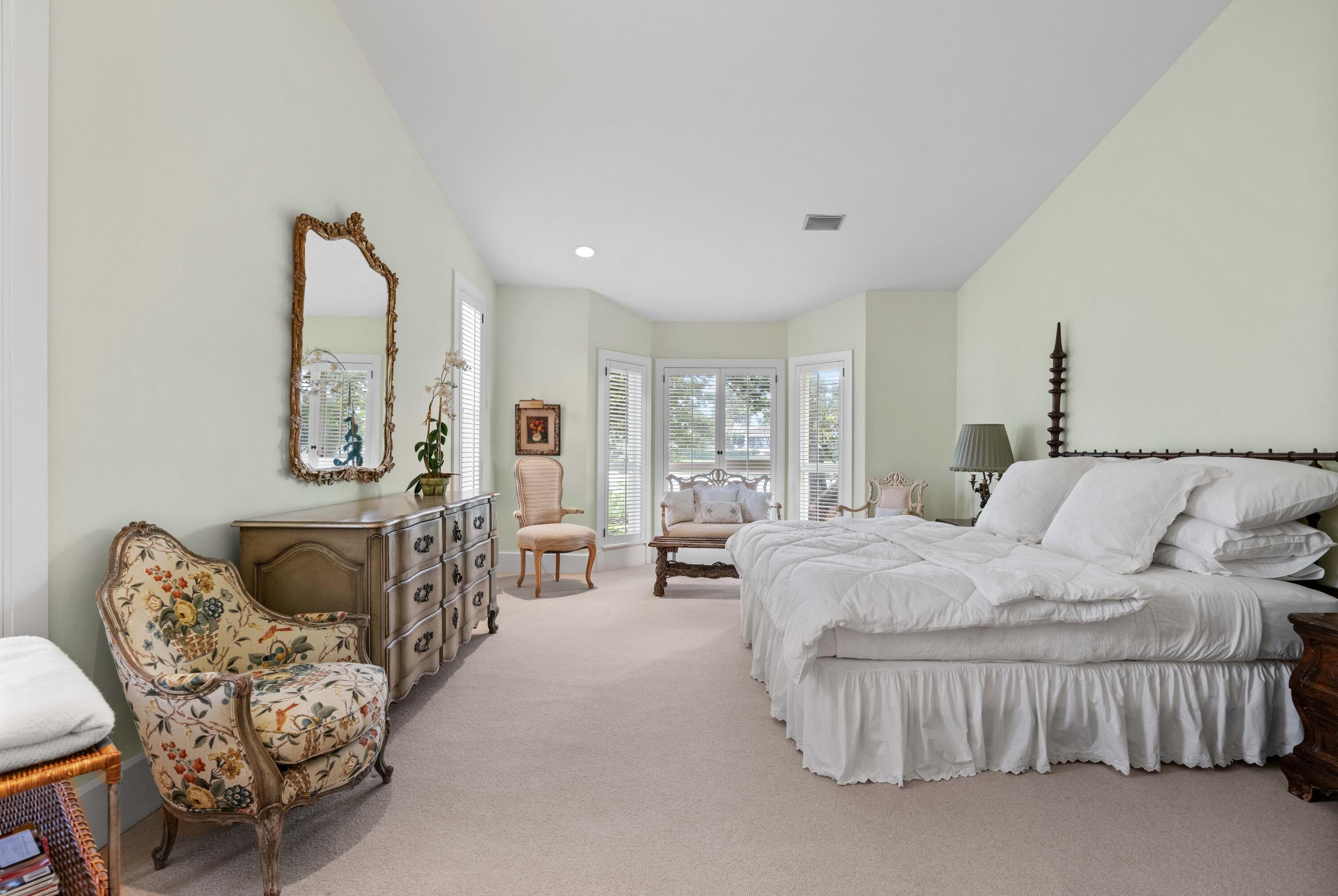 Admirals Cove - Residential