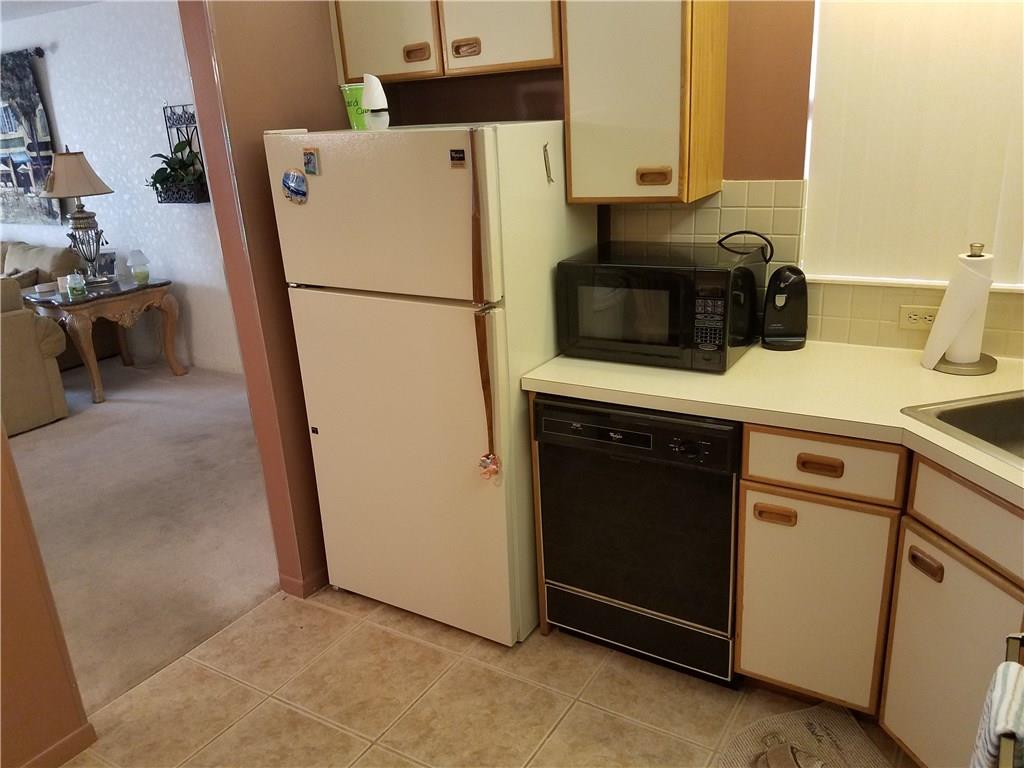 BAYWOOD VILLAGE 2 - Residential