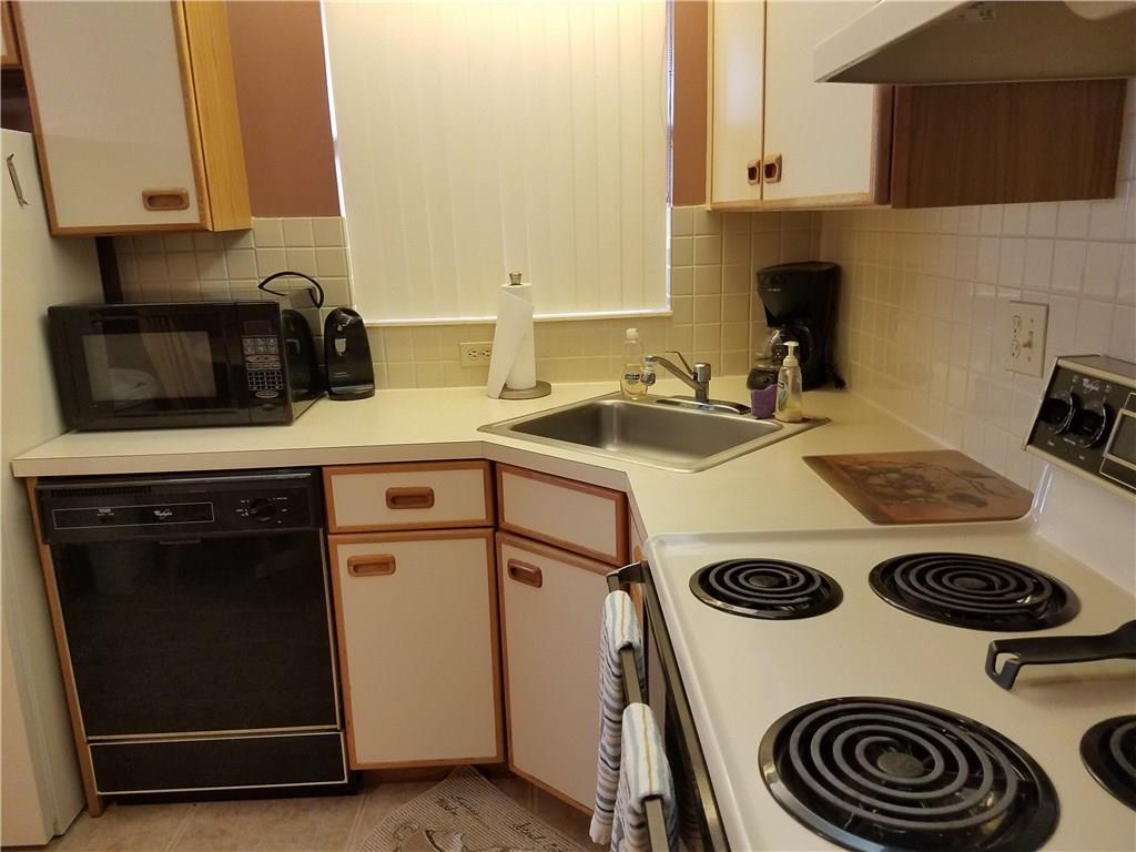 BAYWOOD VILLAGE 2 - Residential