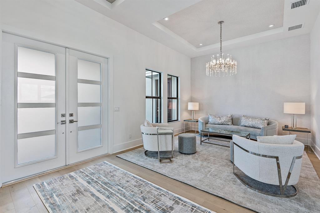 ARTISTRY - Residential