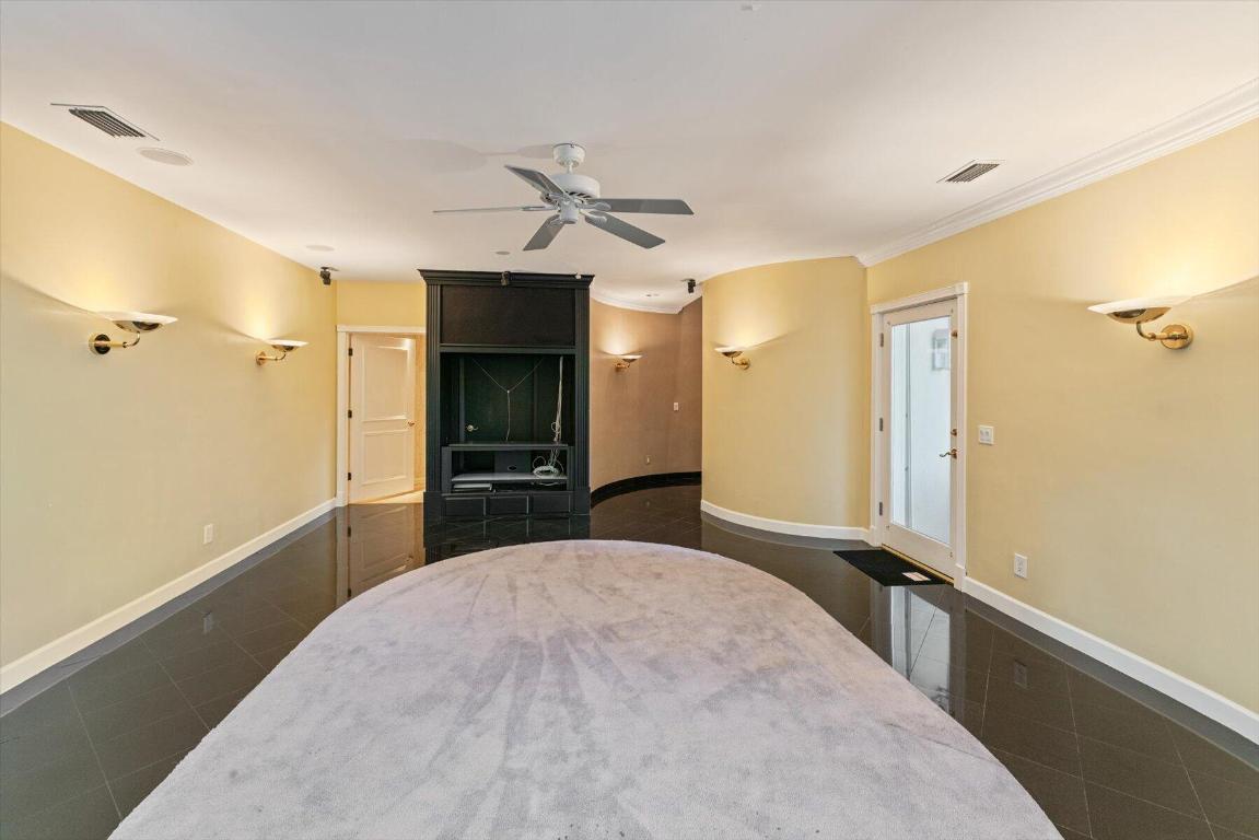 HIGH POINT - Residential