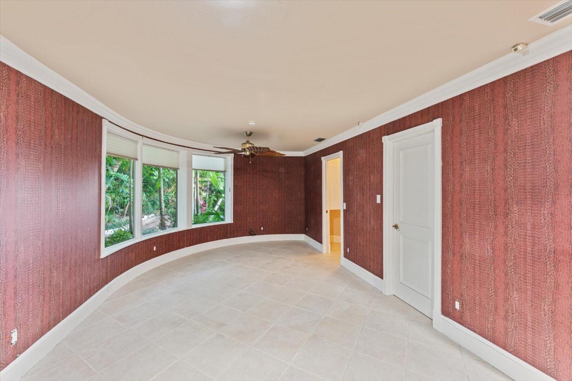 HIGH POINT - Residential