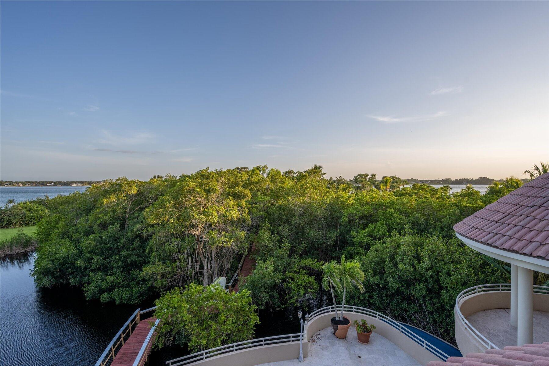 HIGH POINT - Residential