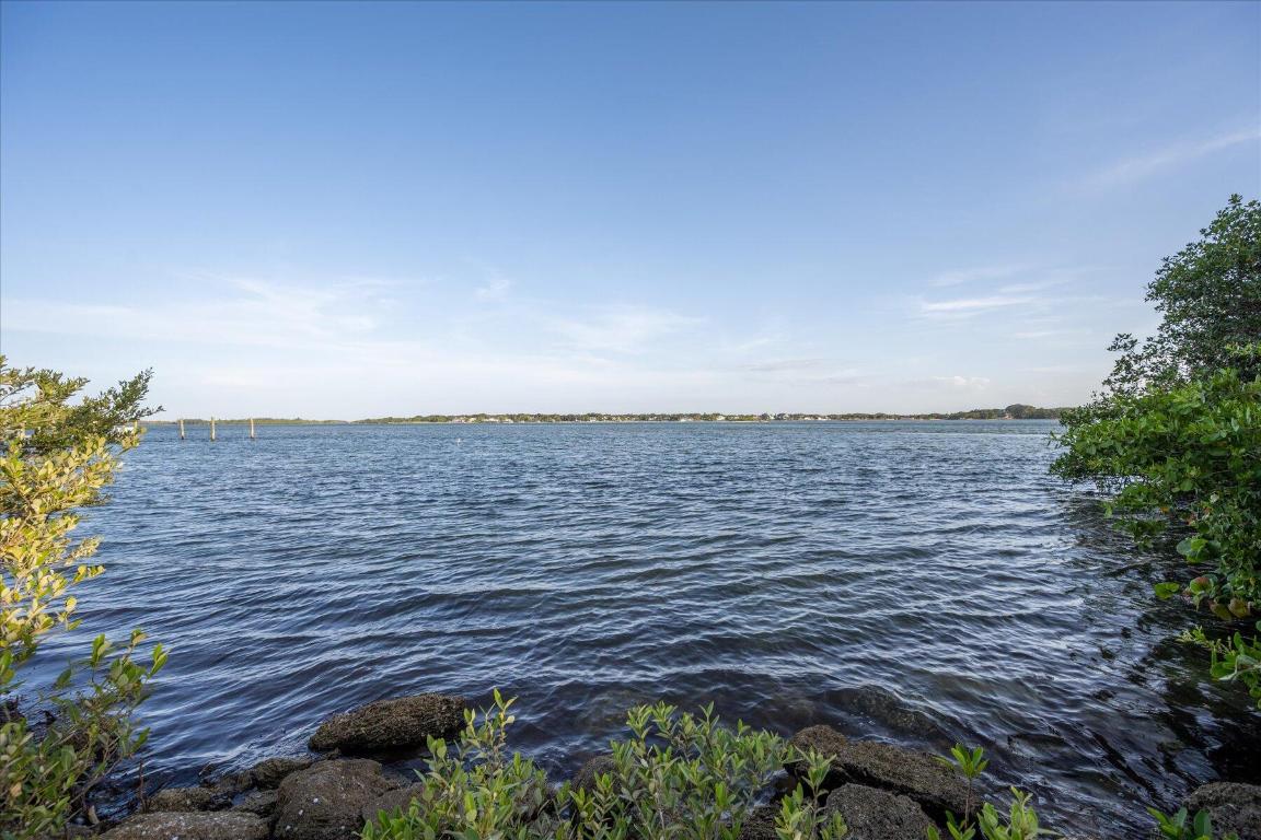 HIGH POINT - Residential