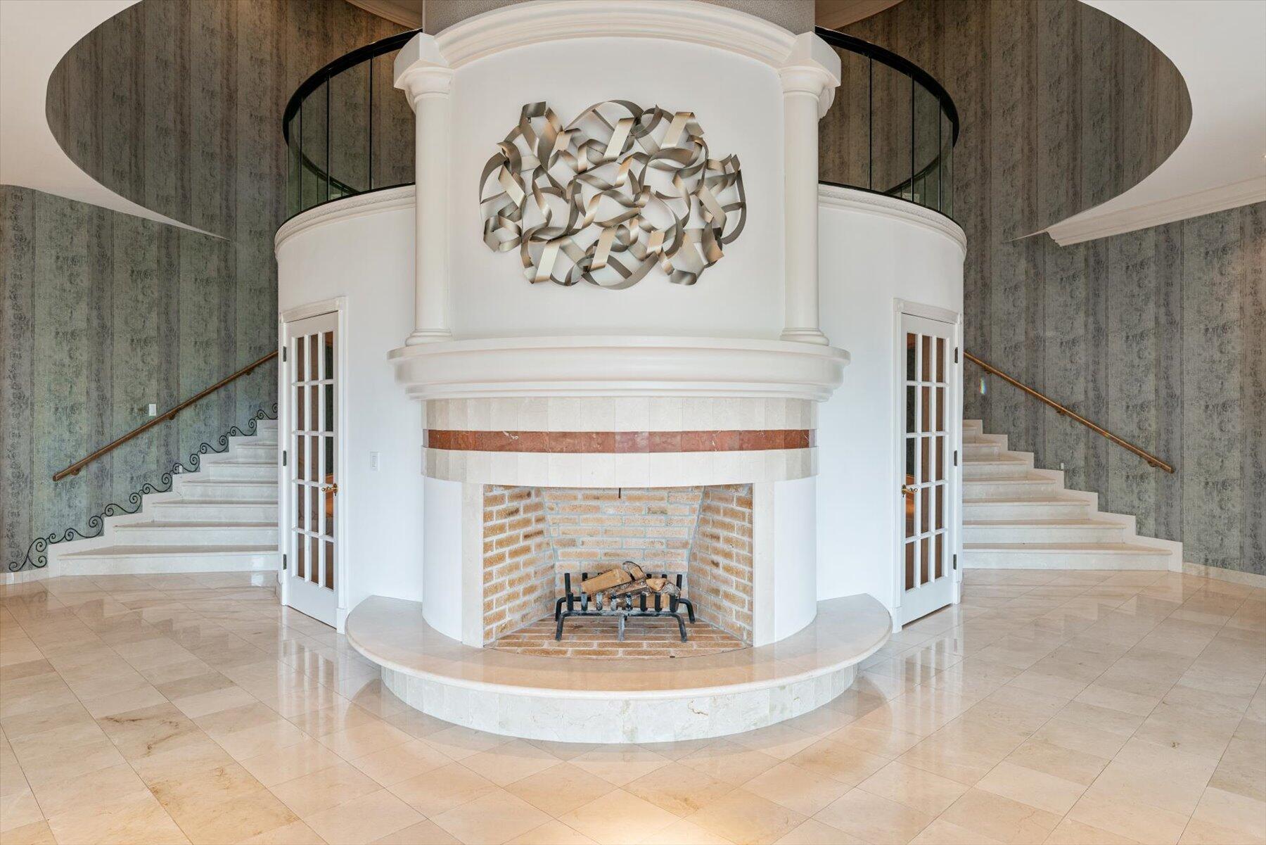 HIGH POINT - Residential