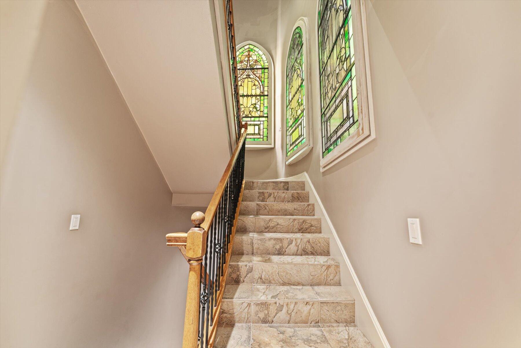 HIGH POINT - Residential