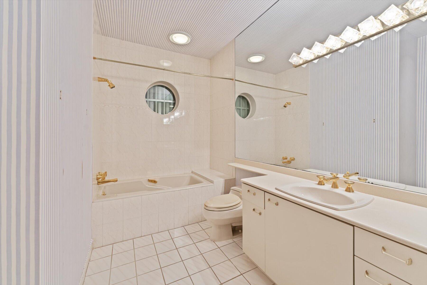 HIGH POINT - Residential