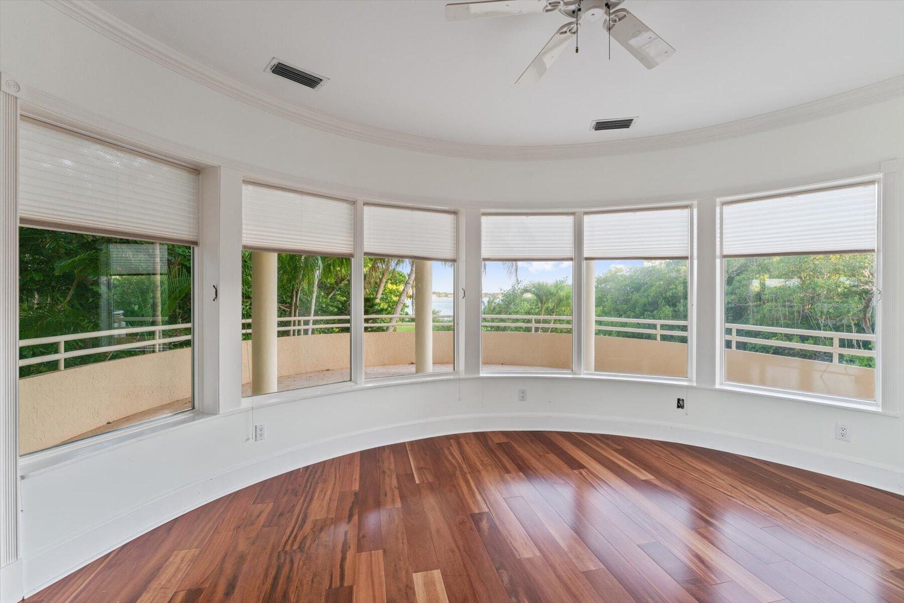 HIGH POINT - Residential