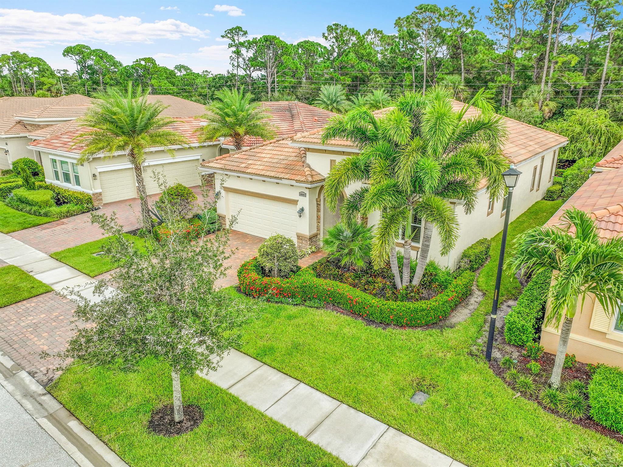 VERANO PUD 1 PLAT NO 15 - Residential