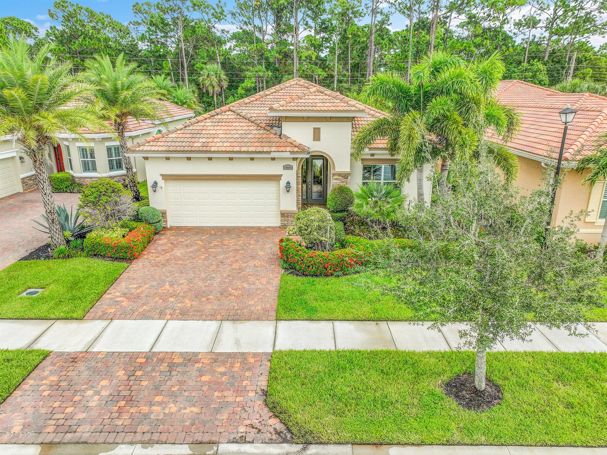 VERANO PUD 1 PLAT NO 15 - Residential