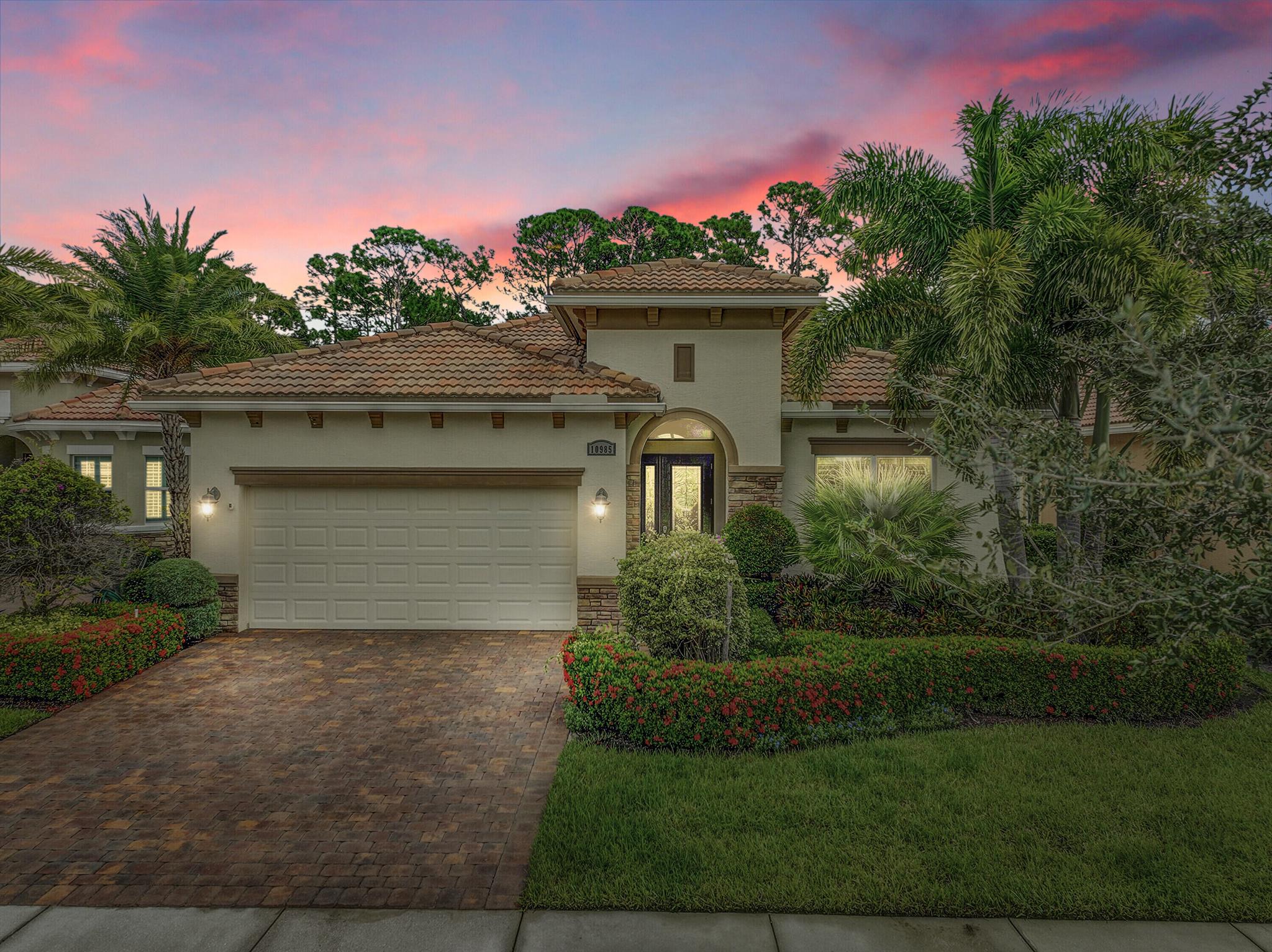 VERANO PUD 1 PLAT NO 15 - Residential