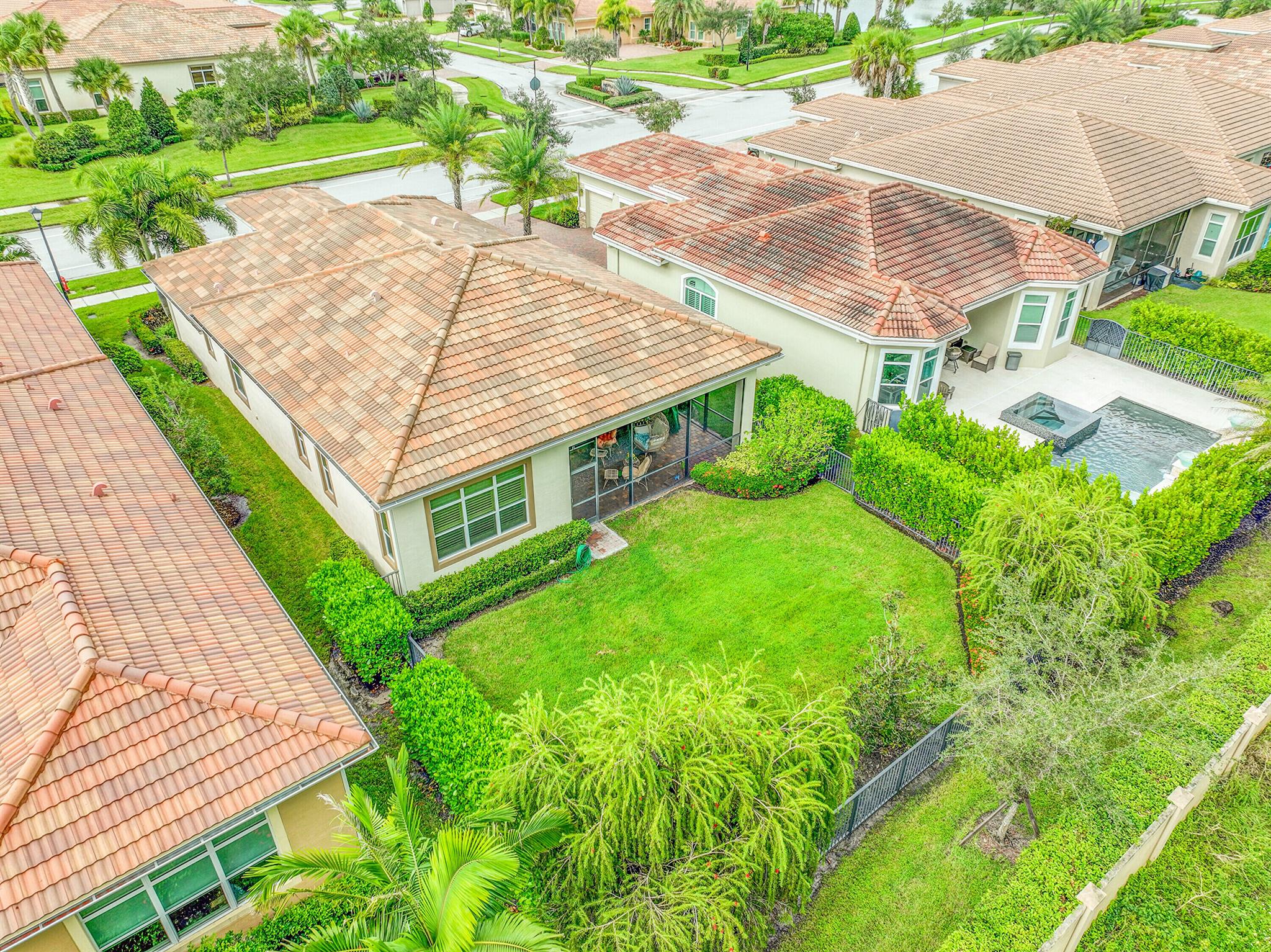 VERANO PUD 1 PLAT NO 15 - Residential