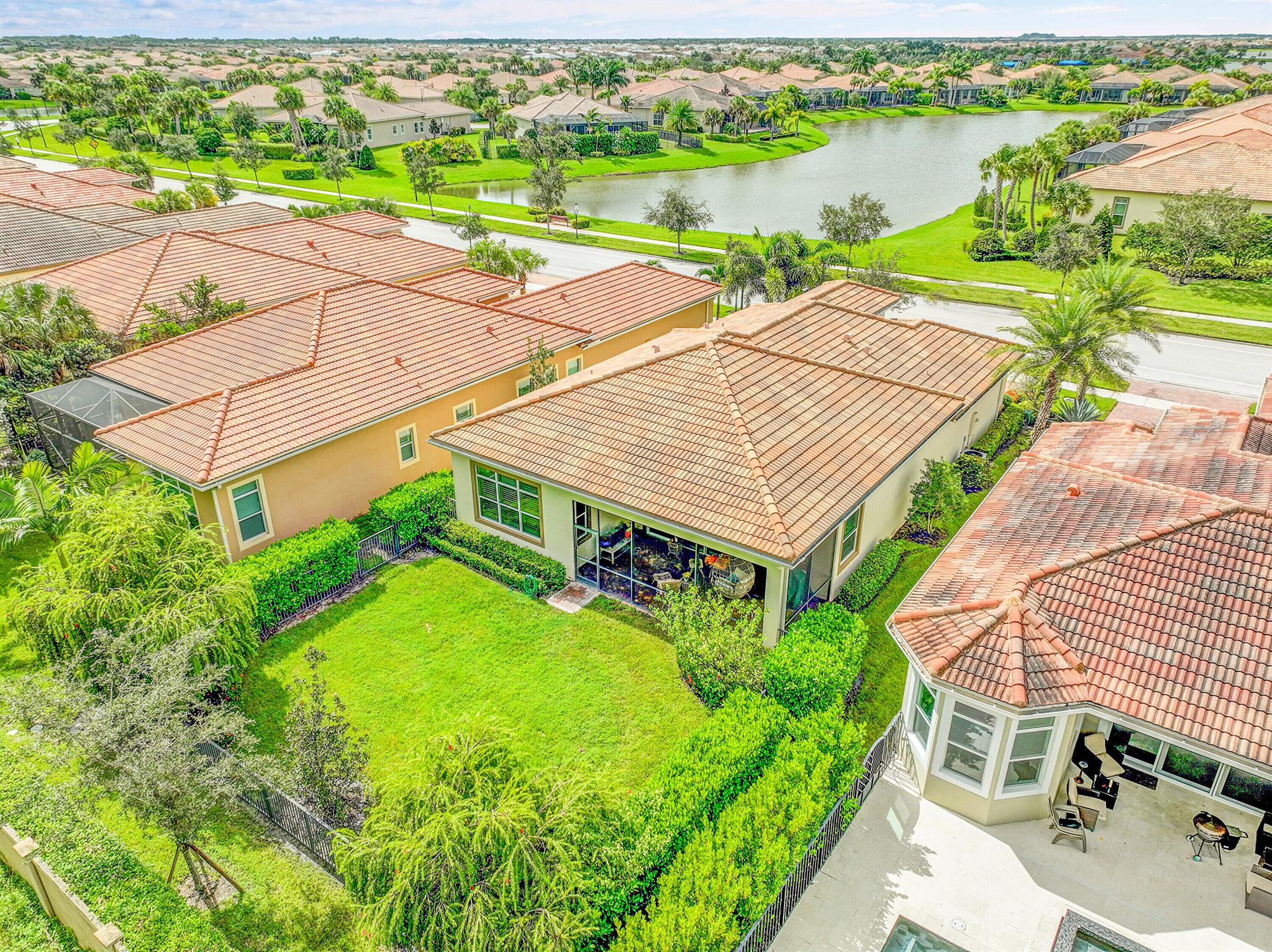 VERANO PUD 1 PLAT NO 15 - Residential